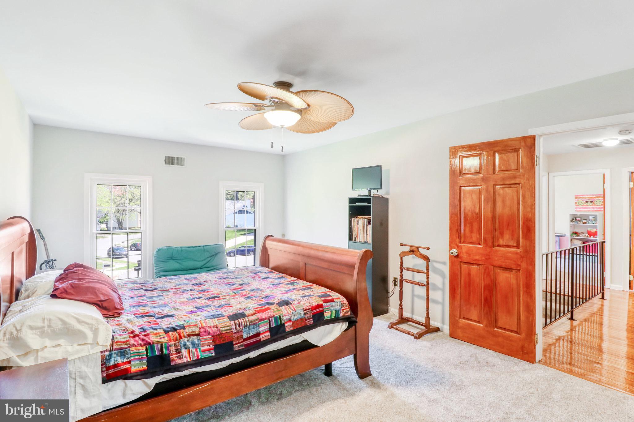 BENT TREE - Residential