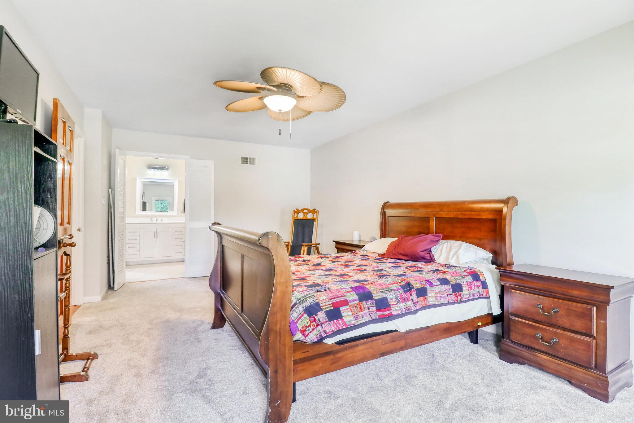 BENT TREE - Residential