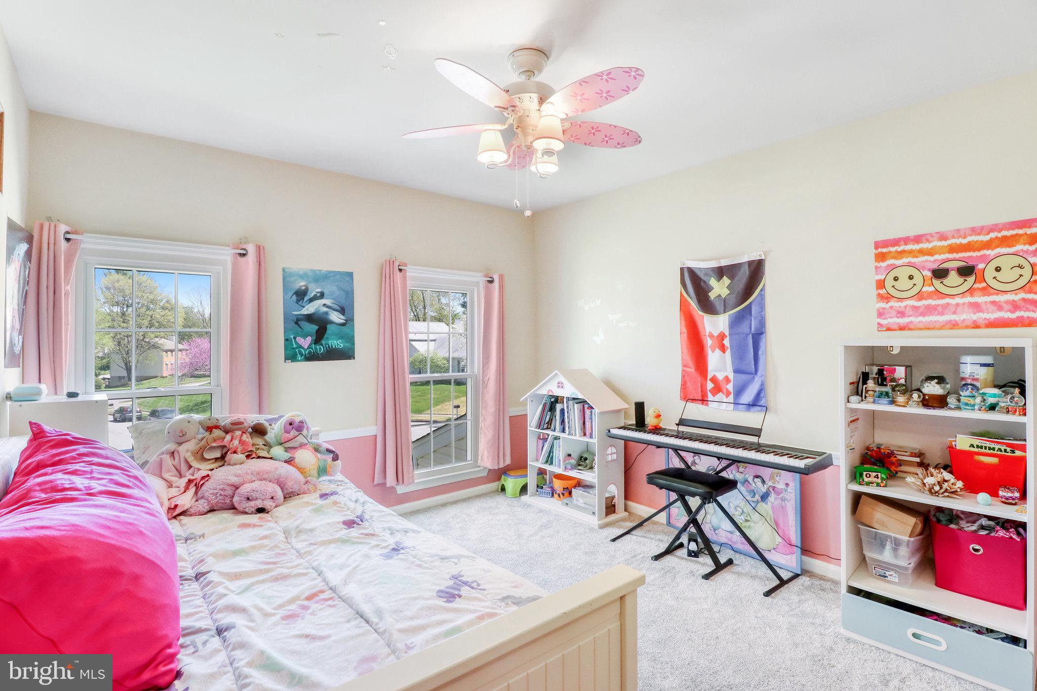 BENT TREE - Residential