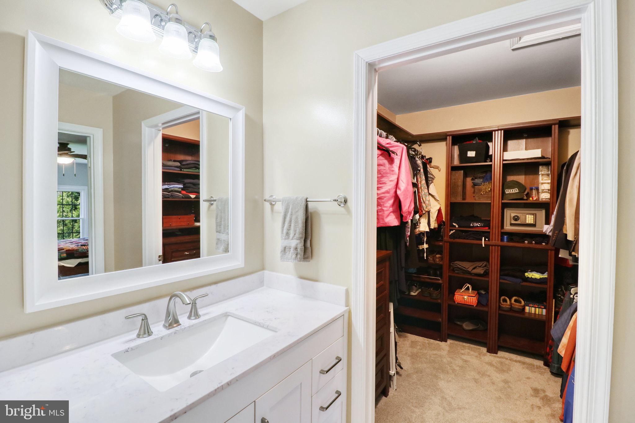 BENT TREE - Residential