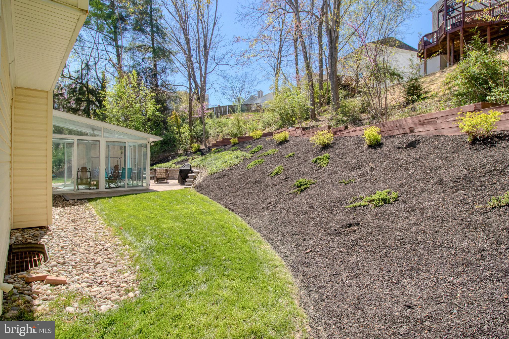 BENT TREE - Residential