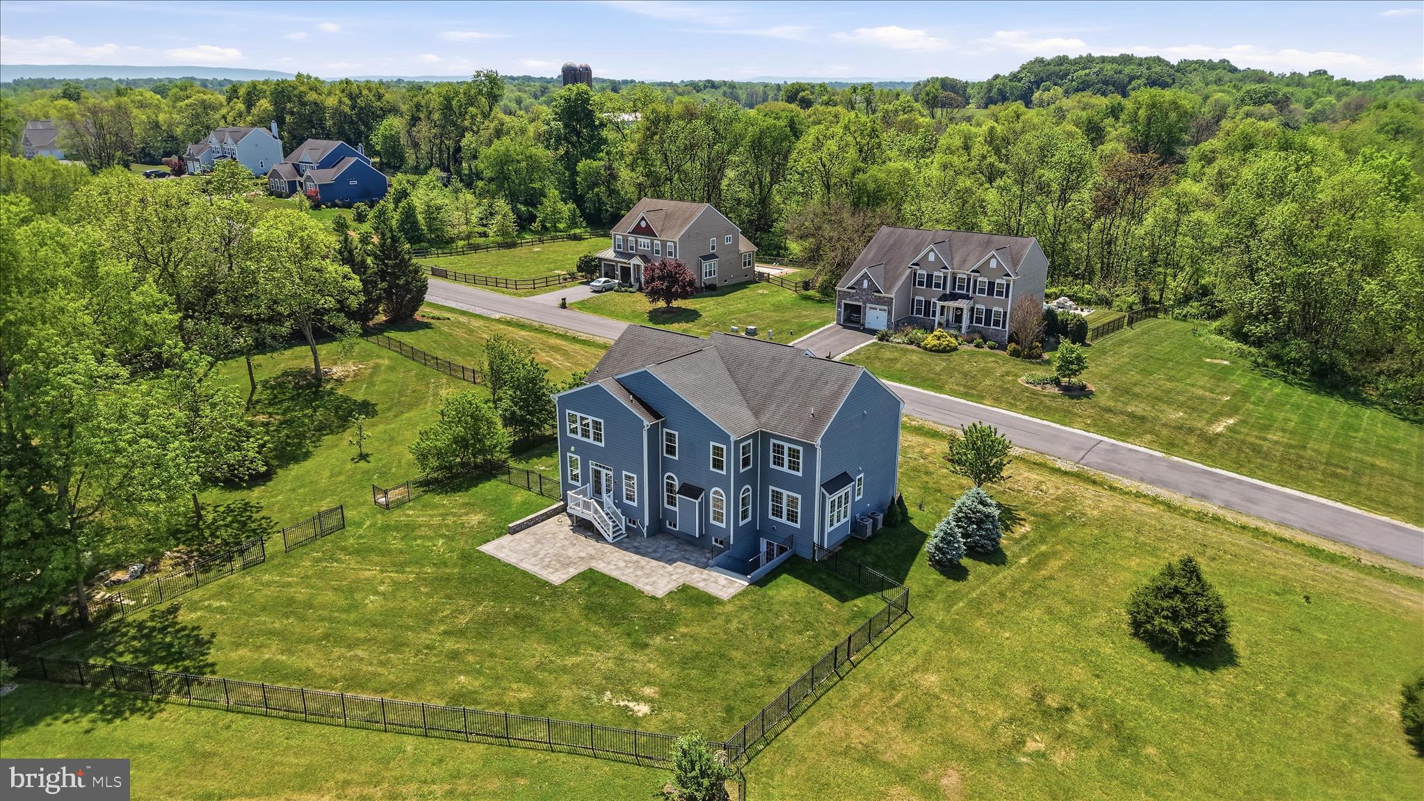 THE POINT - Residential