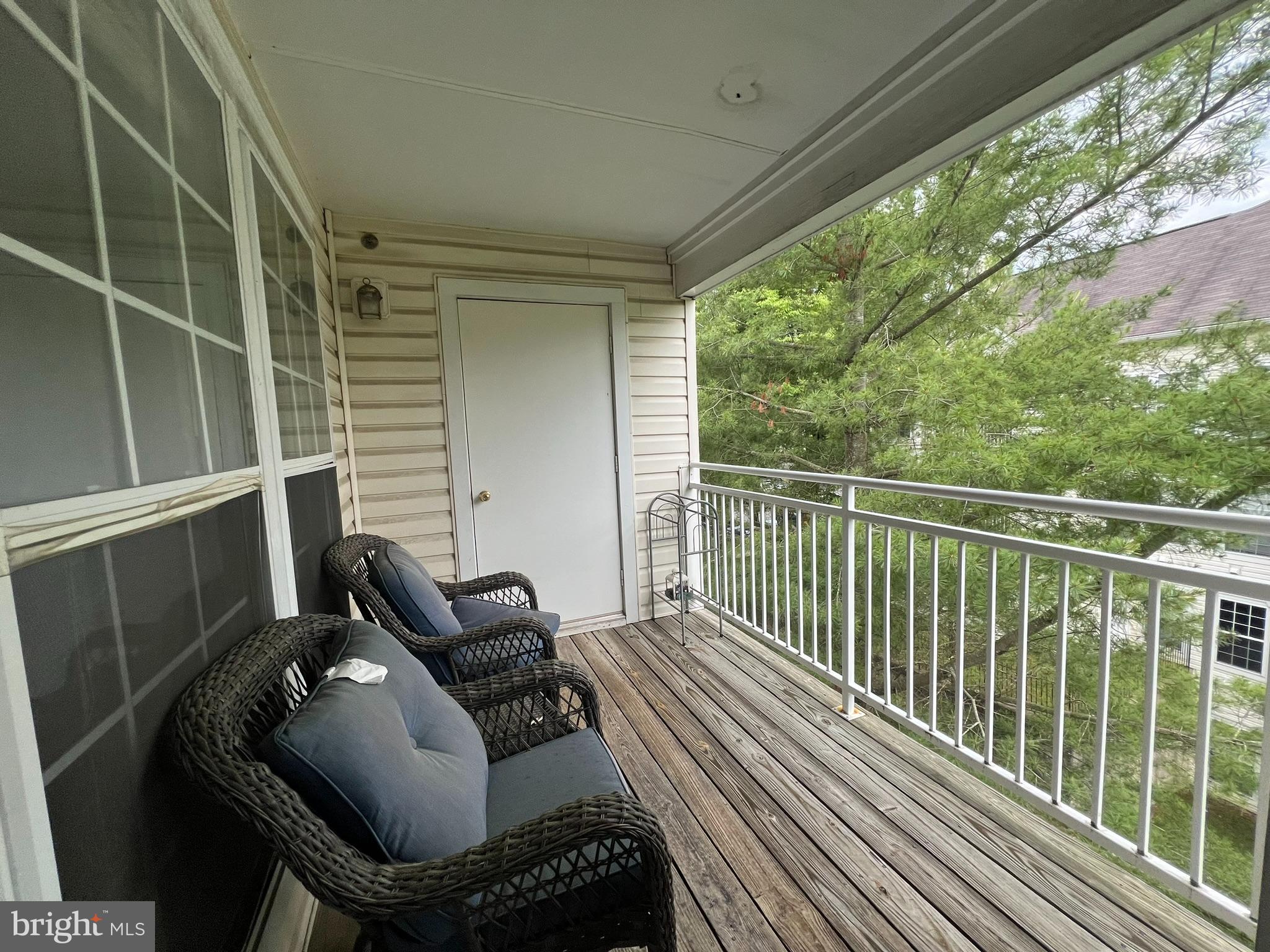 SILVERBROOK WOOD - Residential Lease