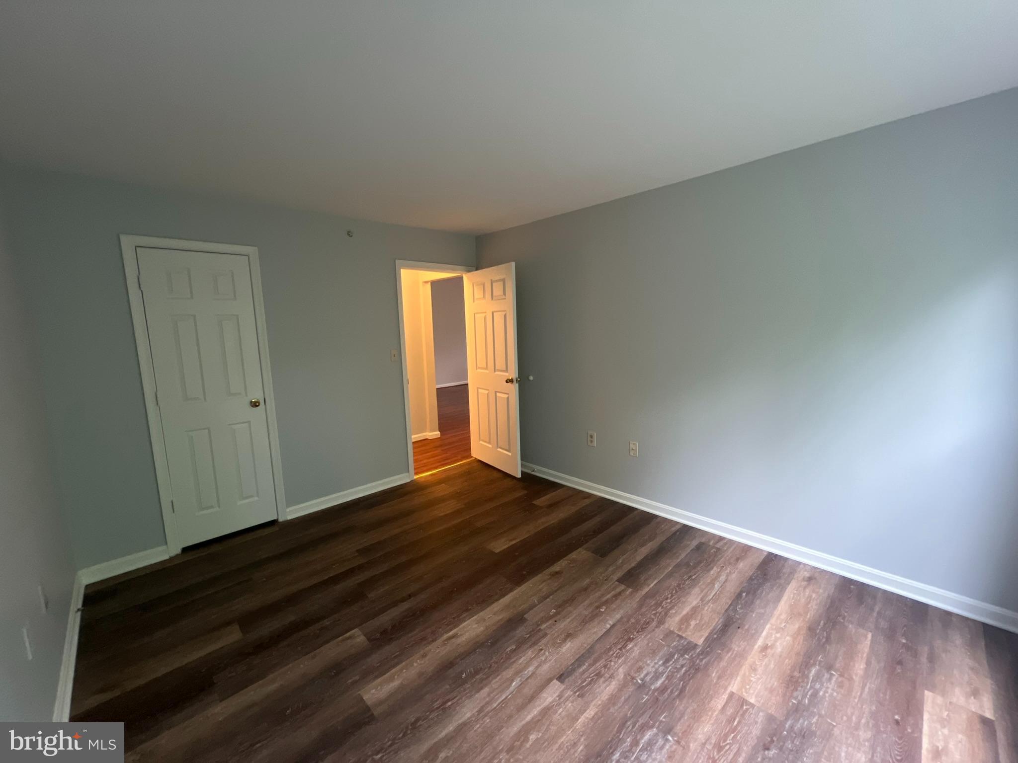 SILVERBROOK WOOD - Residential Lease