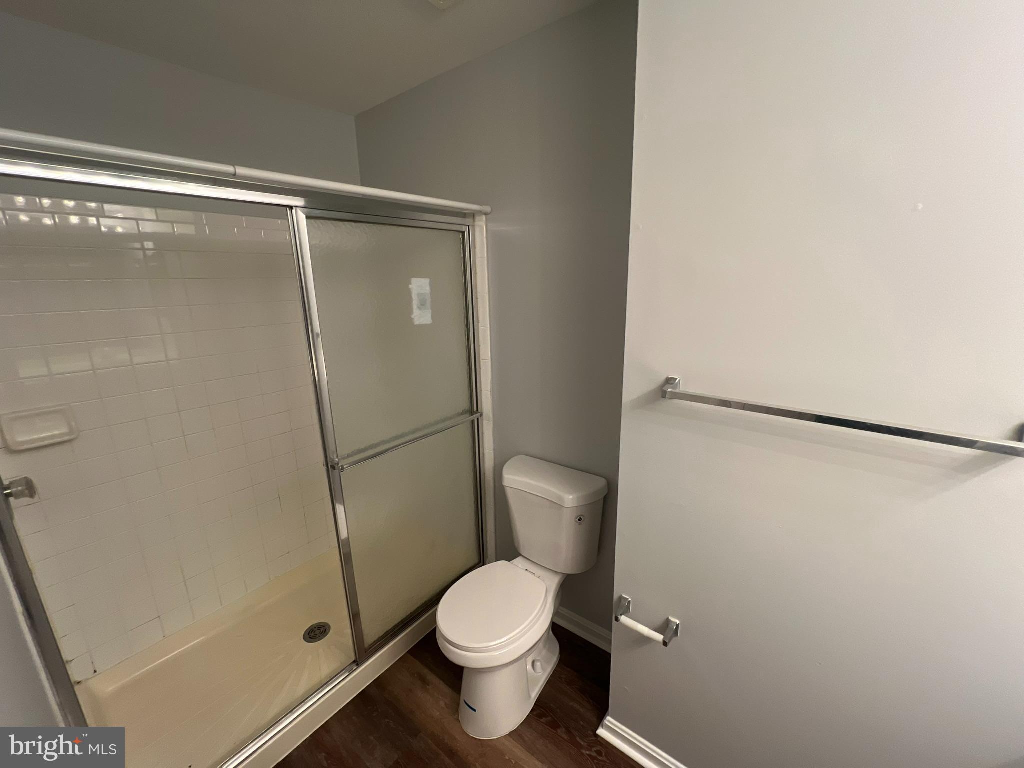 SILVERBROOK WOOD - Residential Lease