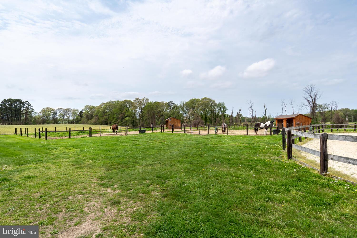 EASTON - Residential