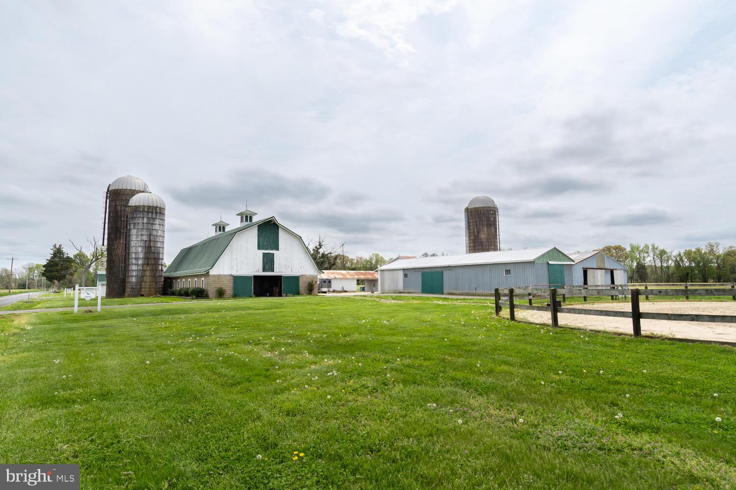 EASTON - Residential