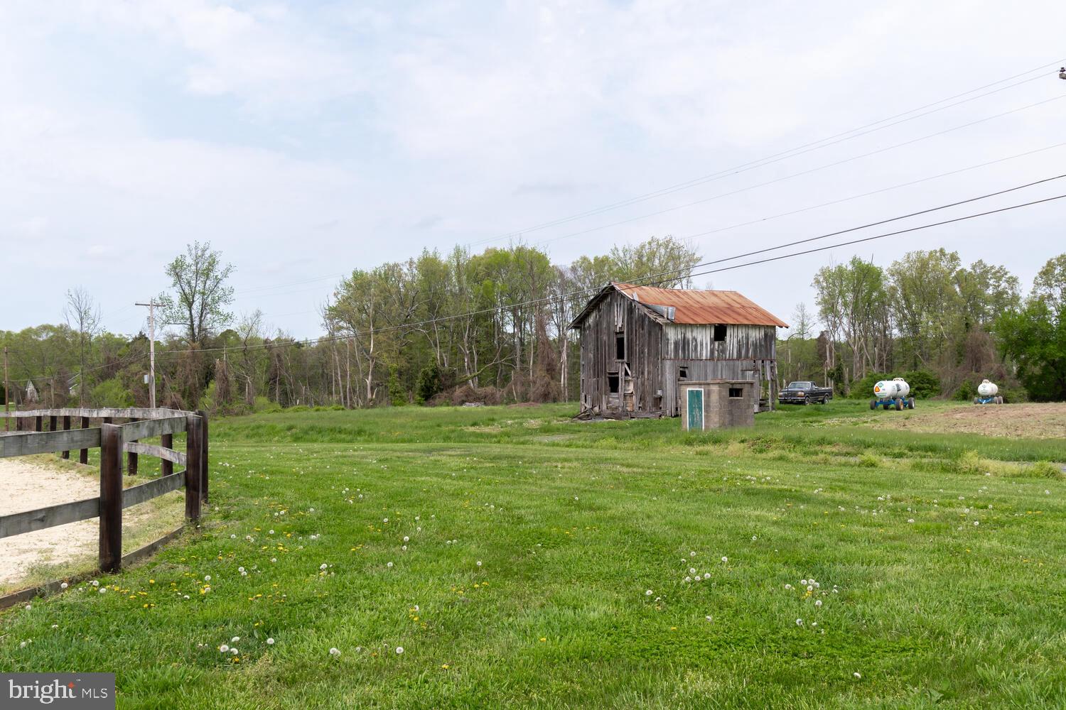 EASTON - Residential