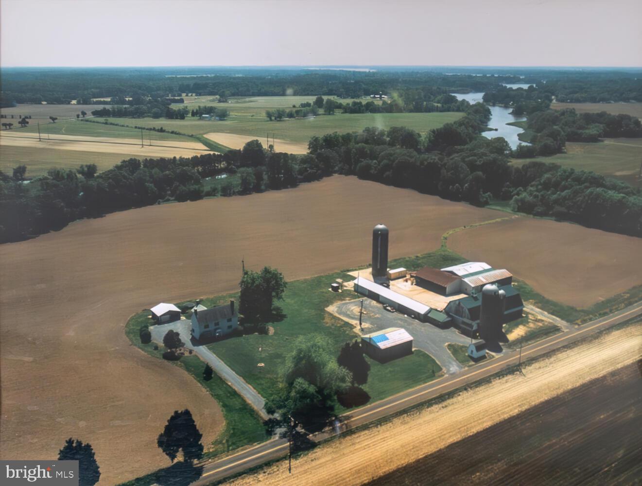 EASTON - Residential