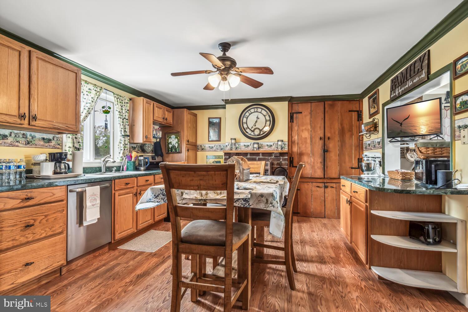 EASTON - Residential