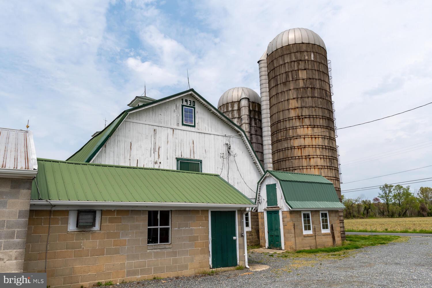 EASTON - Residential