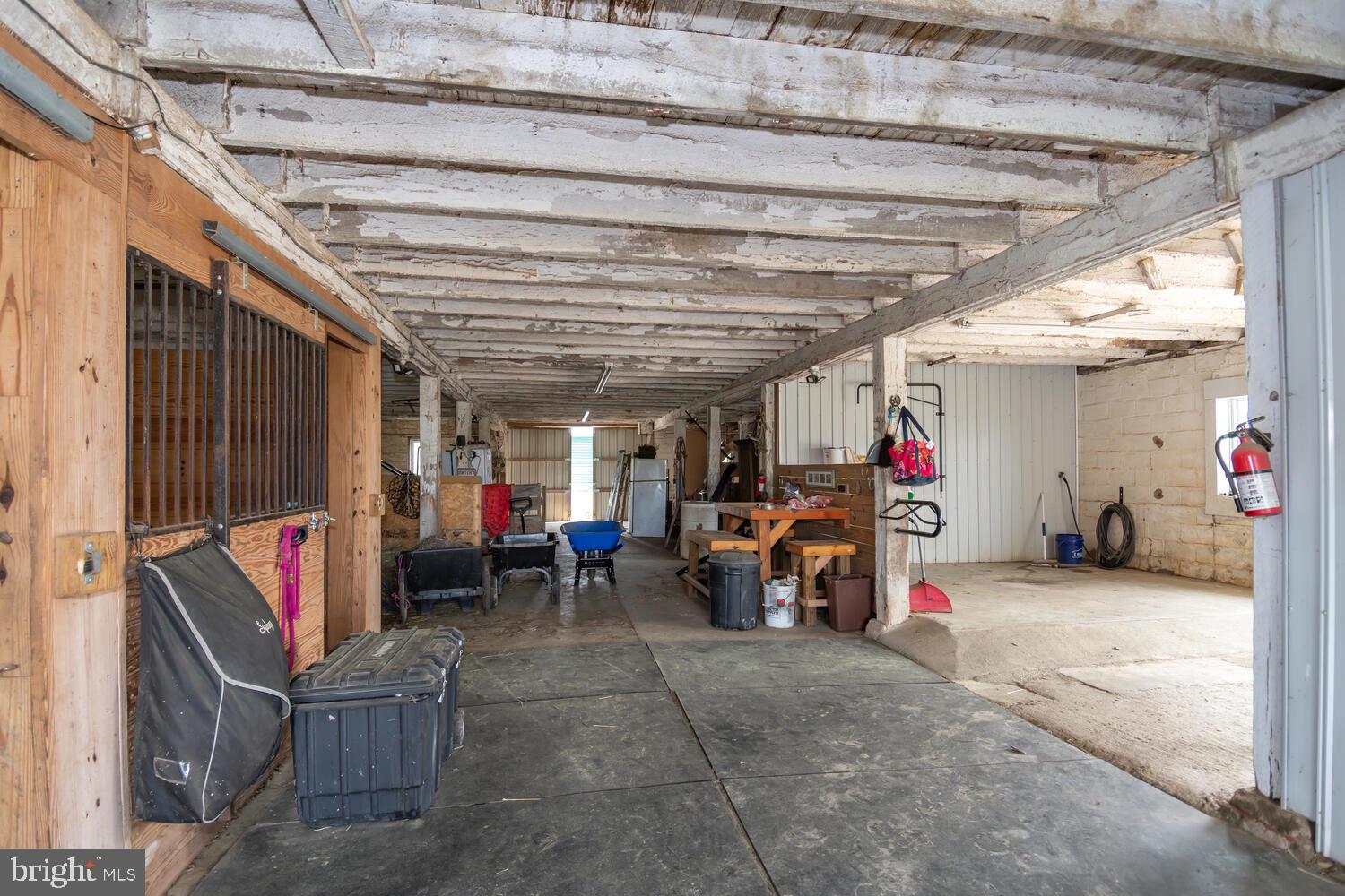 EASTON - Residential