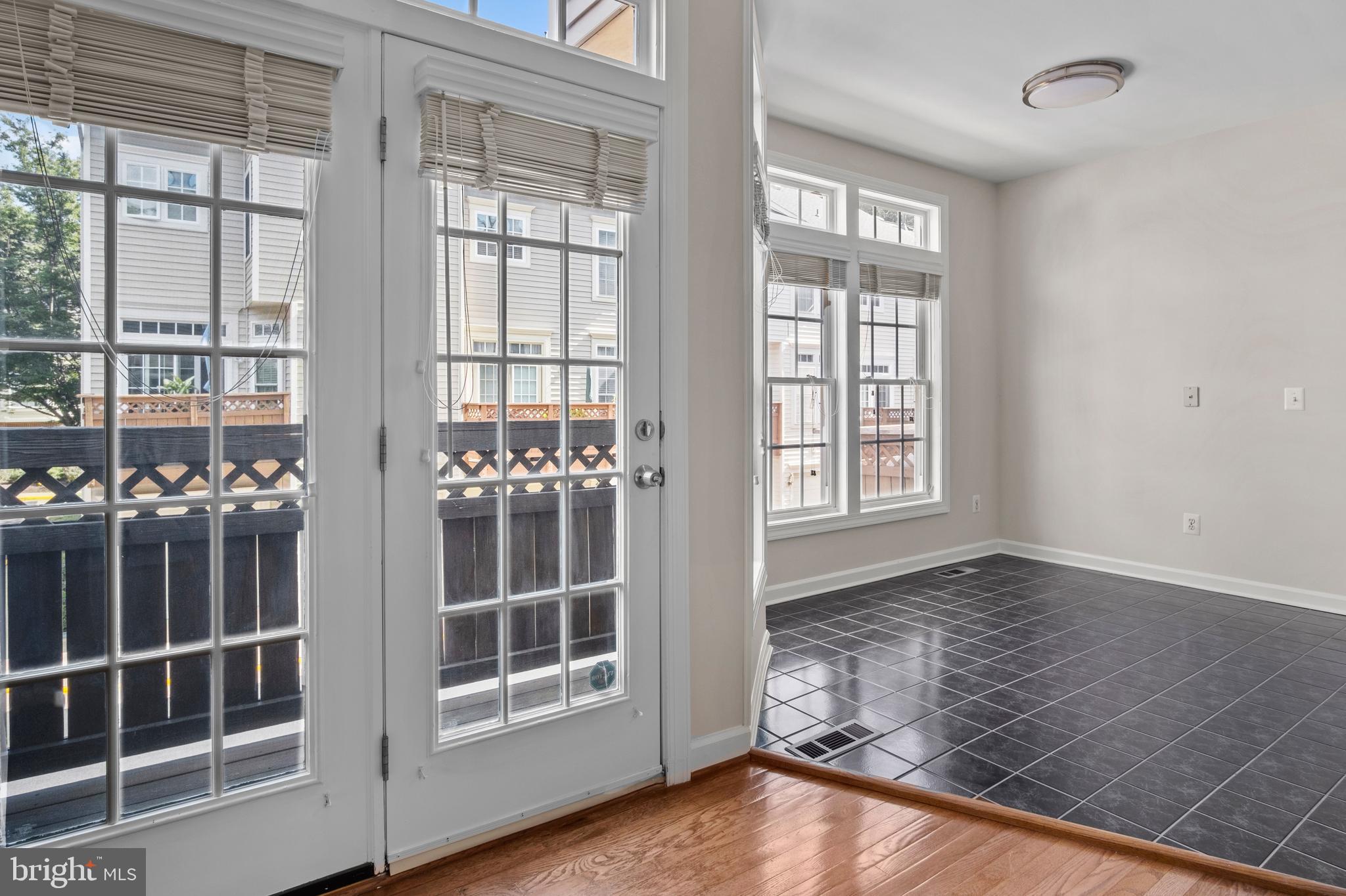 CARR AT CEDAR LAKES - Residential