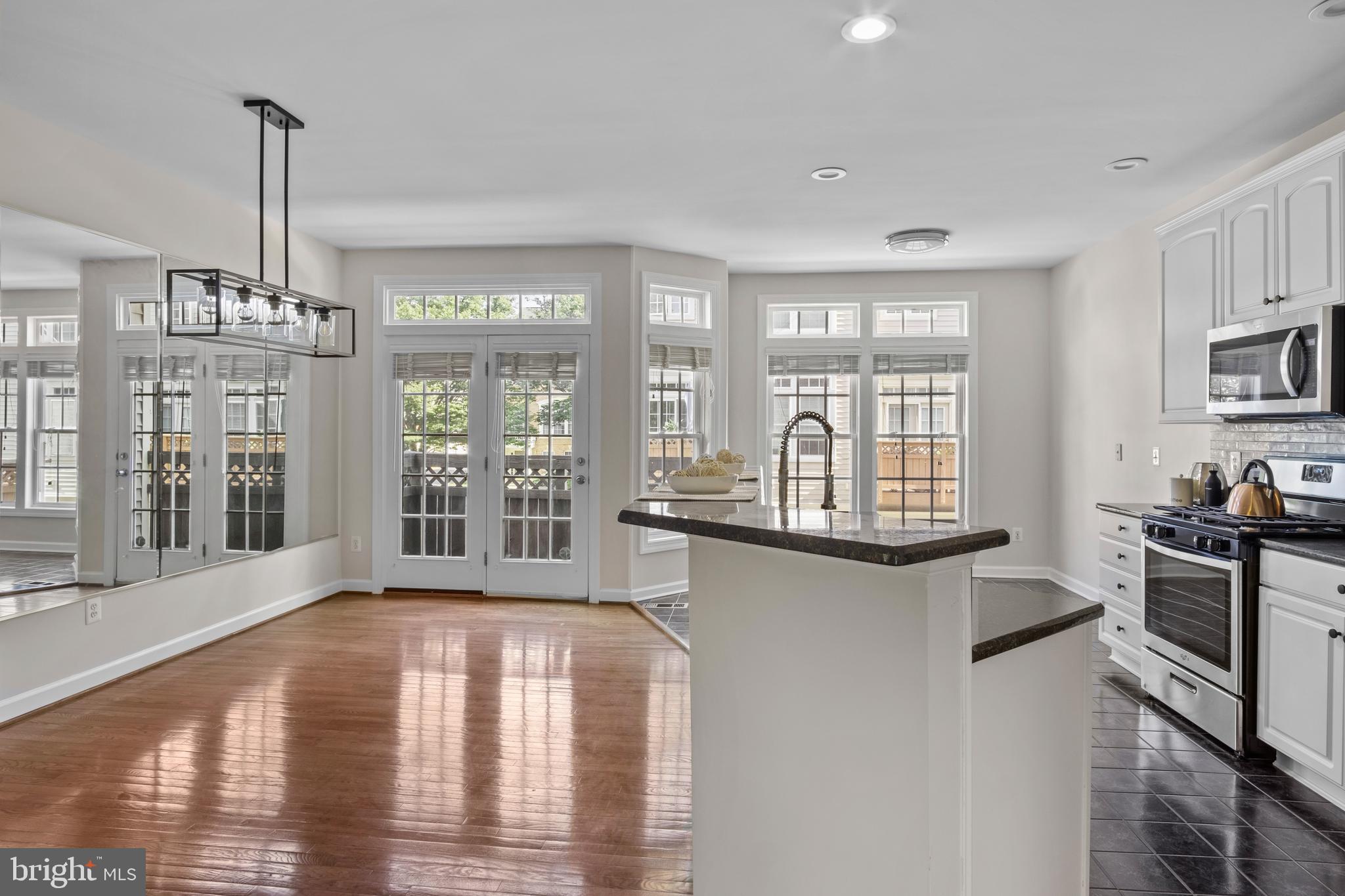 CARR AT CEDAR LAKES - Residential