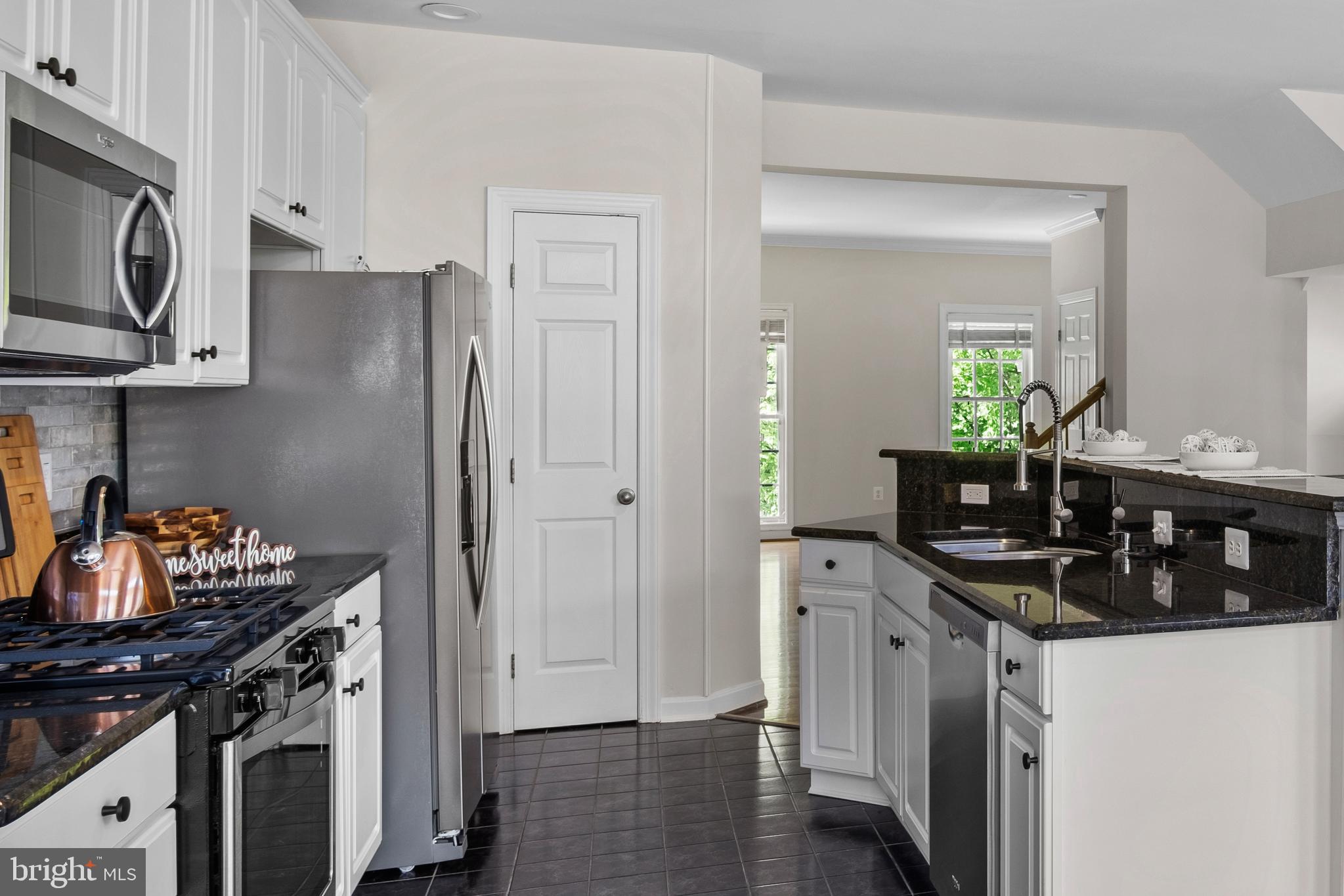 CARR AT CEDAR LAKES - Residential