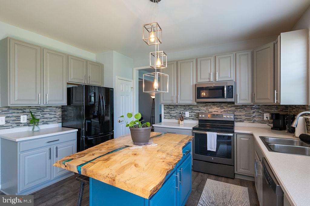 CAMBRIDGE - Residential