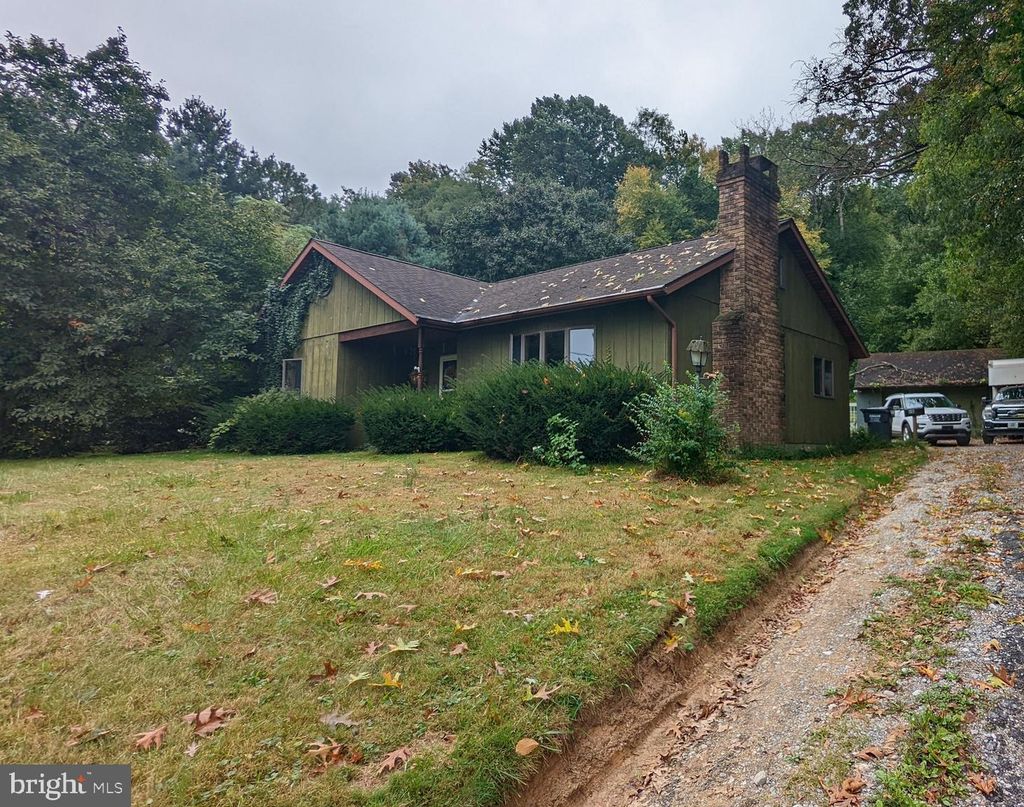 Photo of 4 Ridge Road, New Providence, PA 17560 (MLS # PALA2042520)