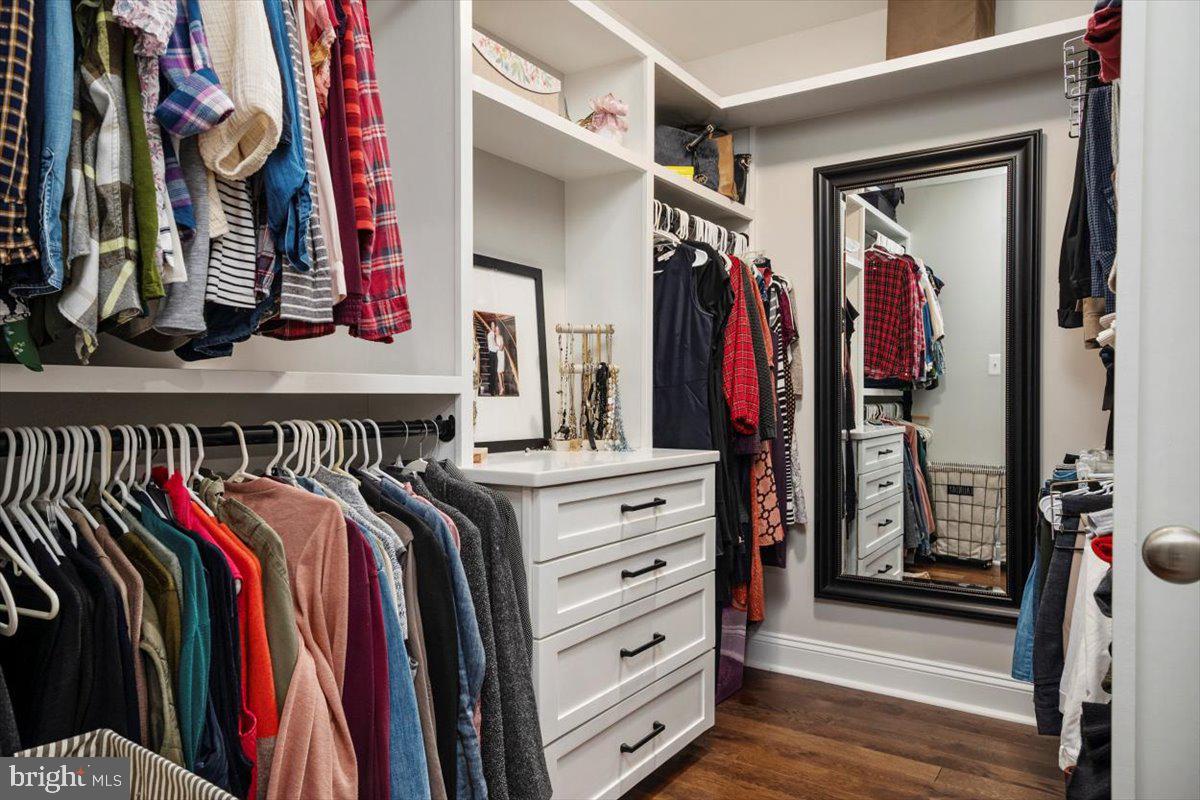 CEDAR PARK - Residential