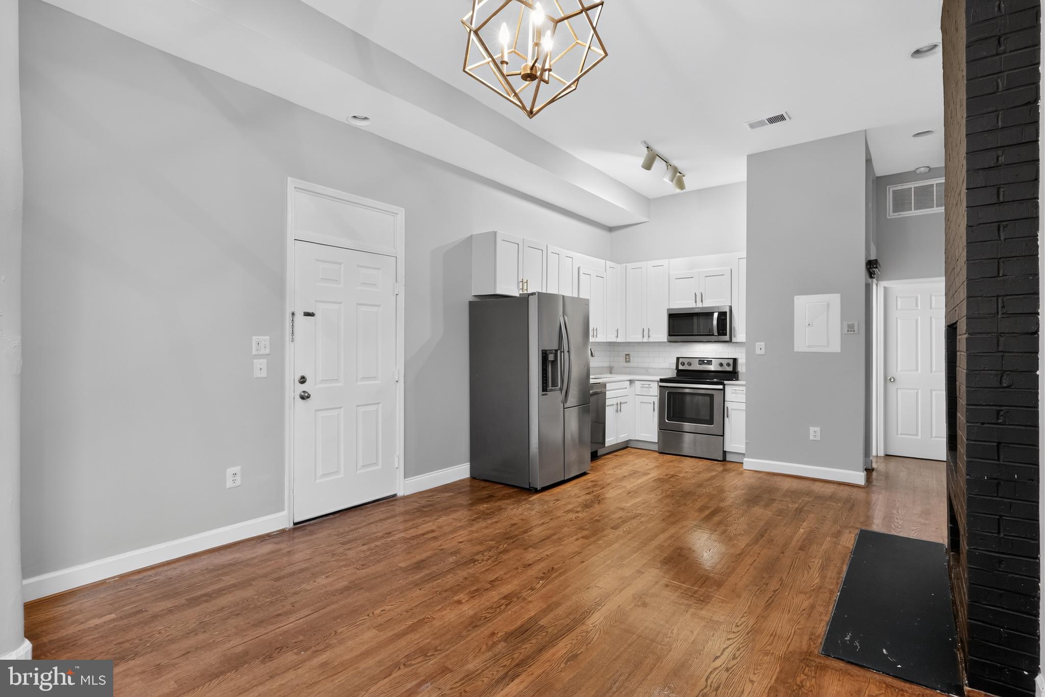 1421 T STREET NW 3