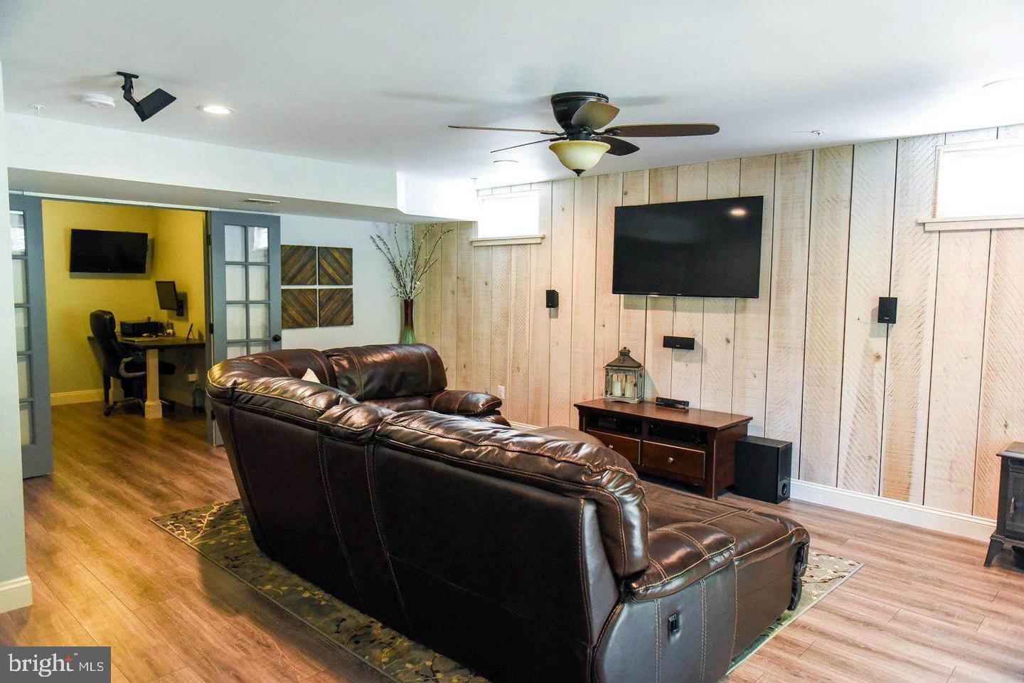 WOODLAND PARK AT WILDEWOOD - Residential Lease