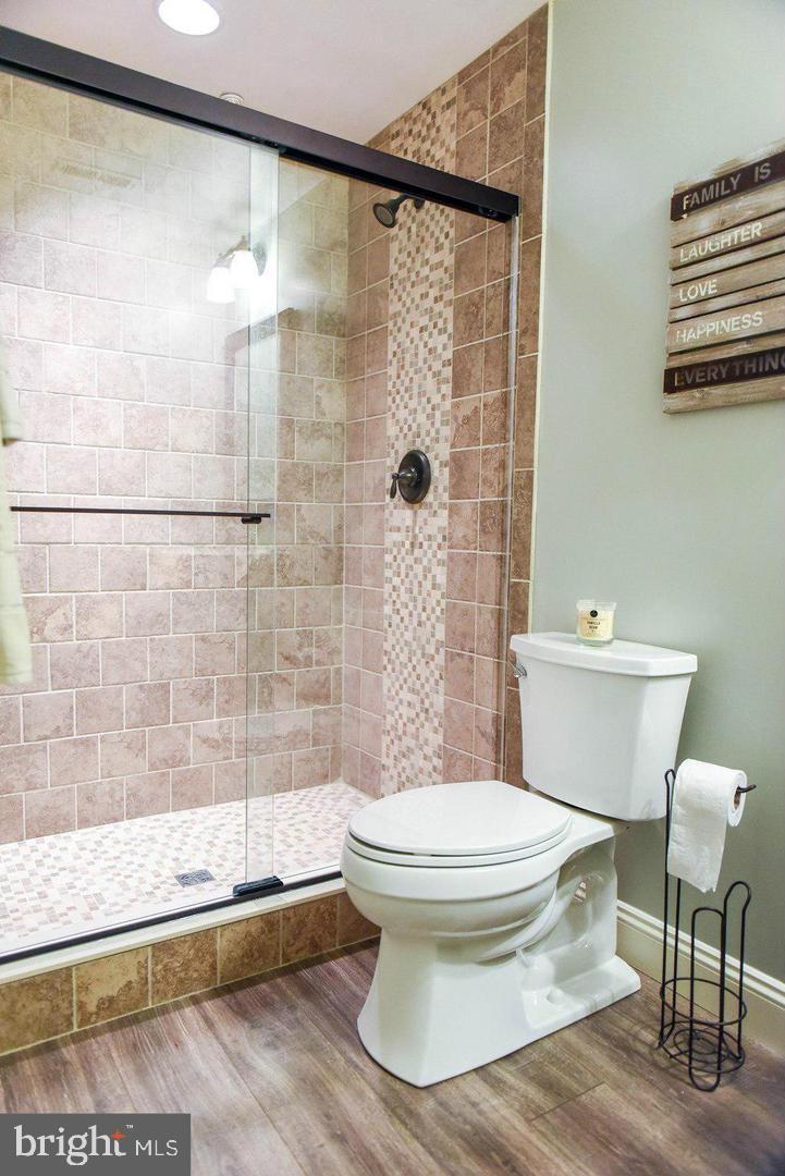 WOODLAND PARK AT WILDEWOOD - Residential Lease