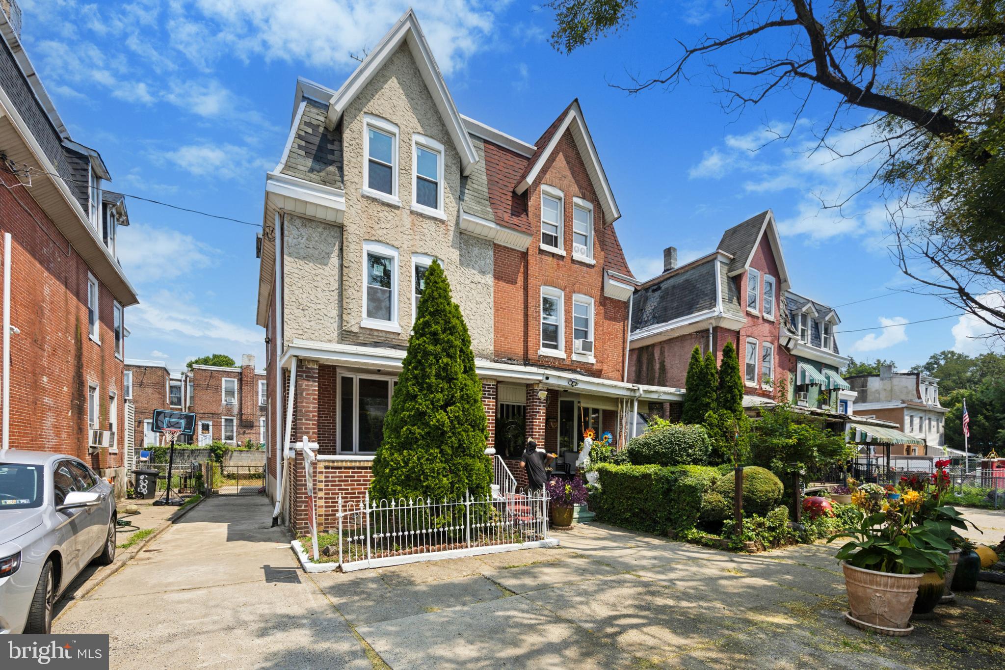 GERMANTOWN - Residential