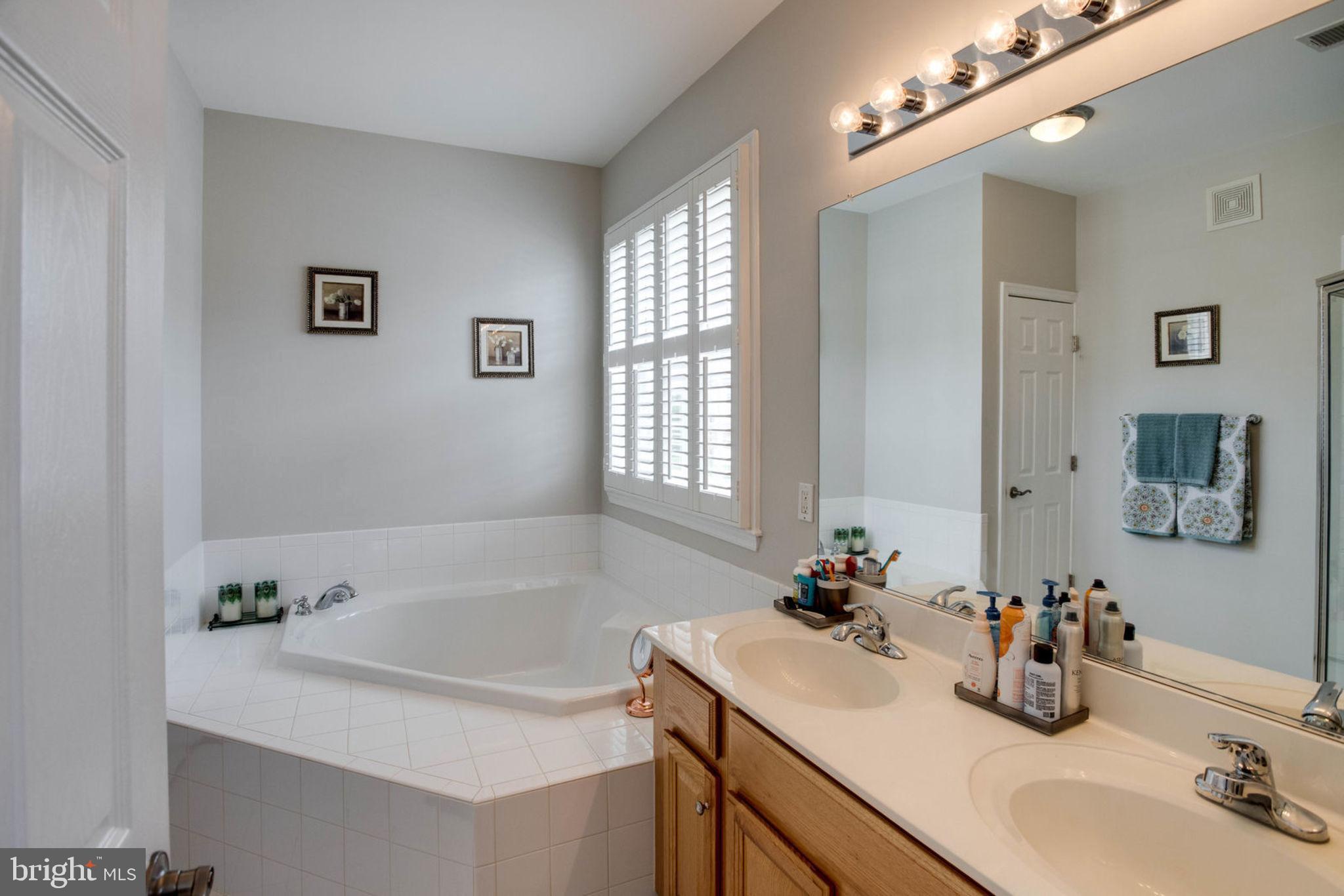 PARKS AT PIEDMONT SOUTH - Residential Lease