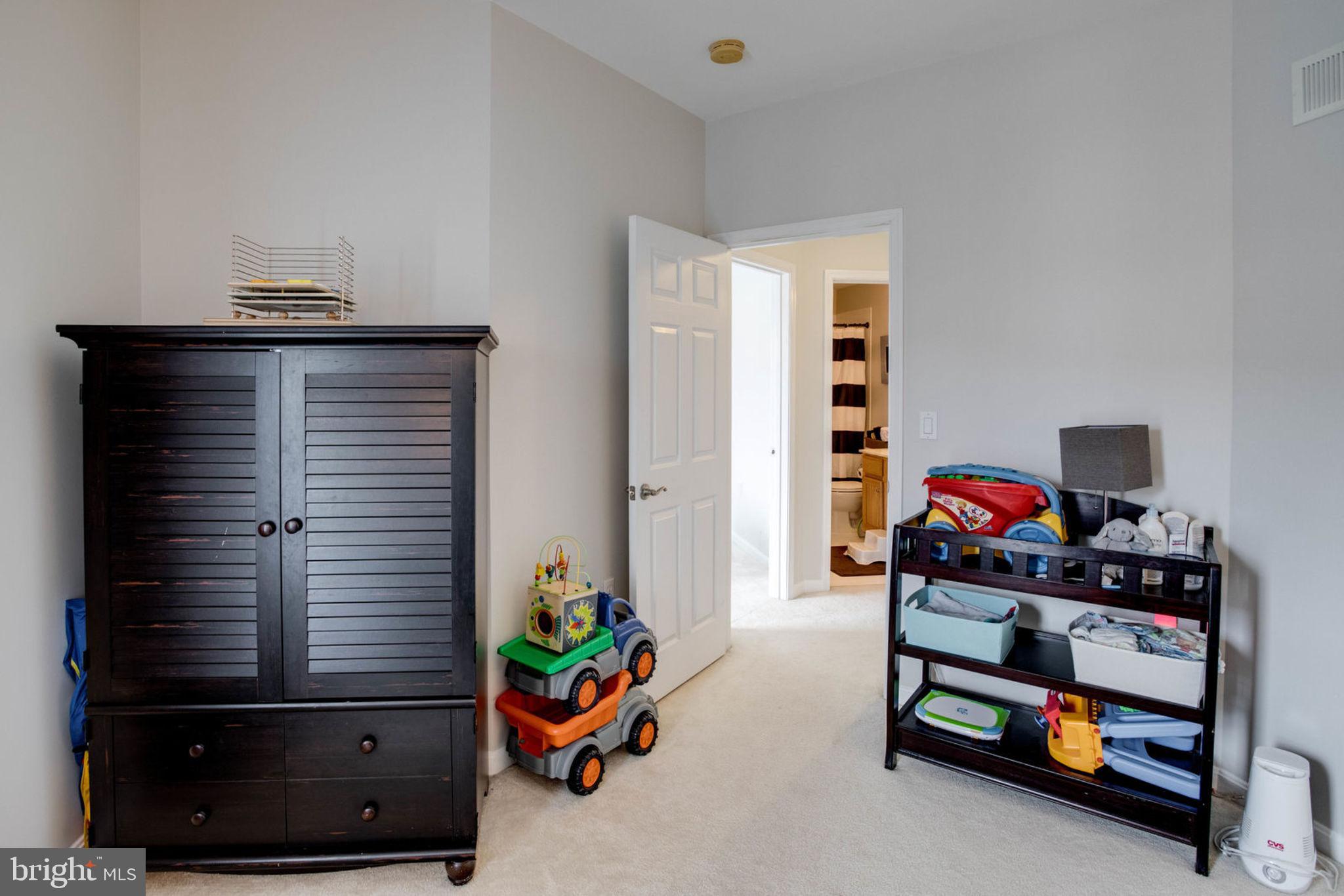 PARKS AT PIEDMONT SOUTH - Residential Lease