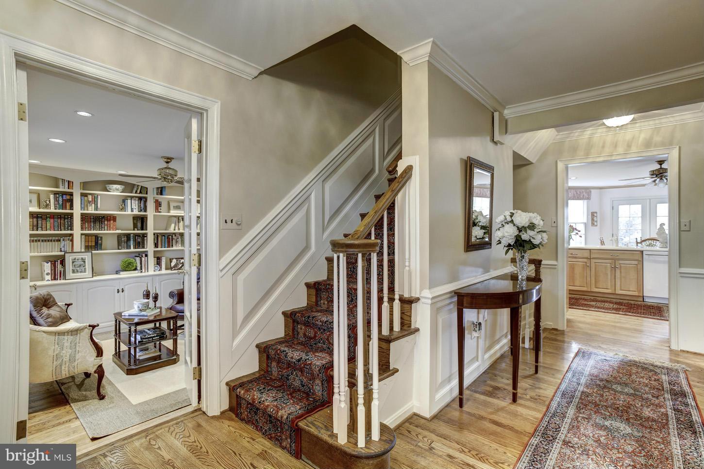 GLEN OAKS - Residential