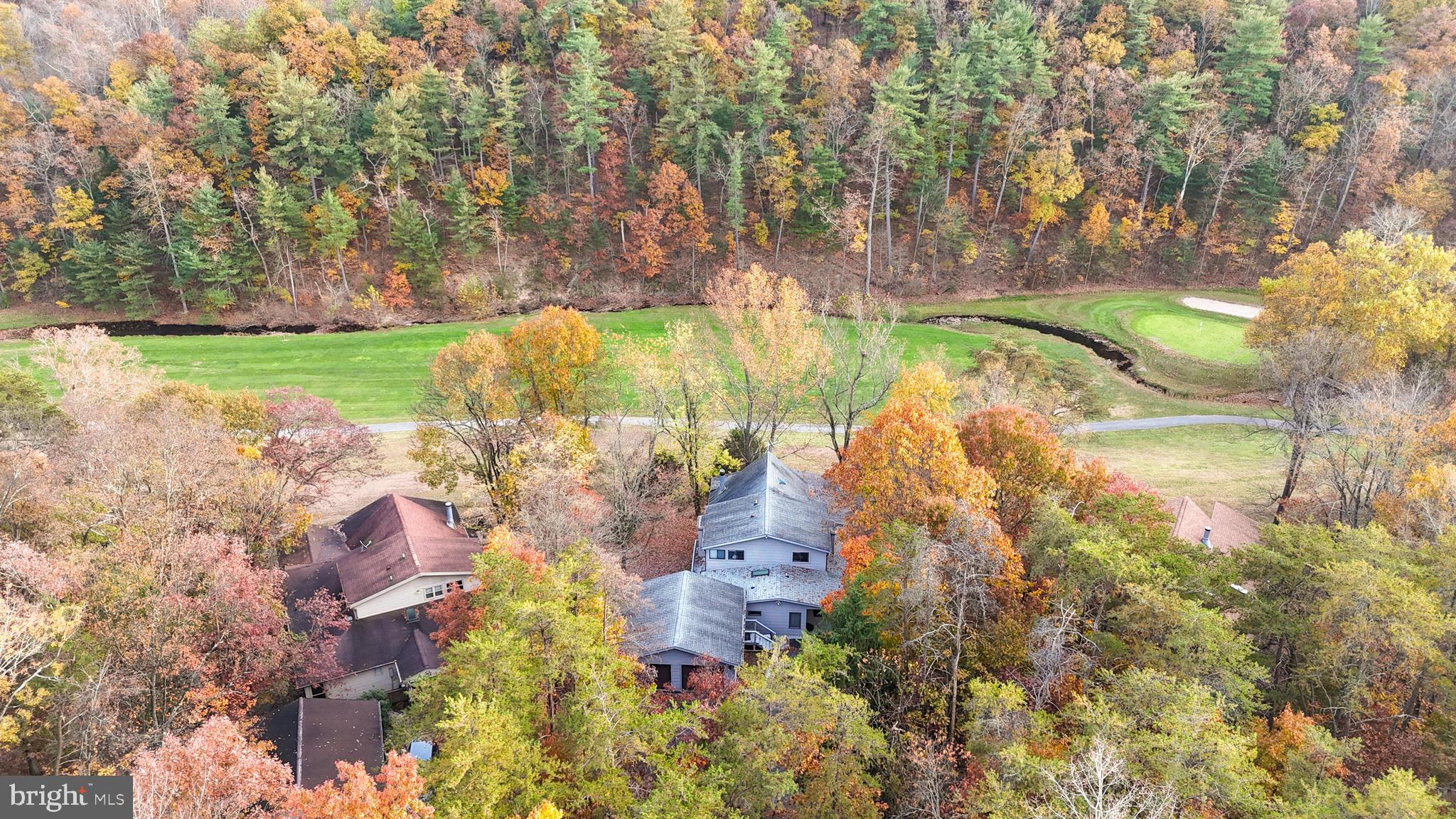 THE WOODS - Residential