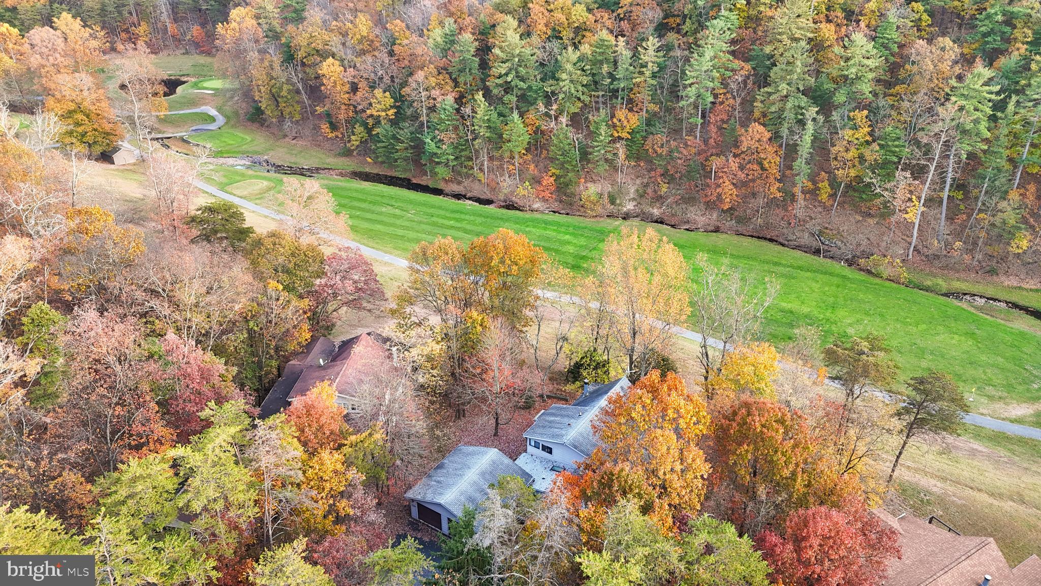 THE WOODS - Residential