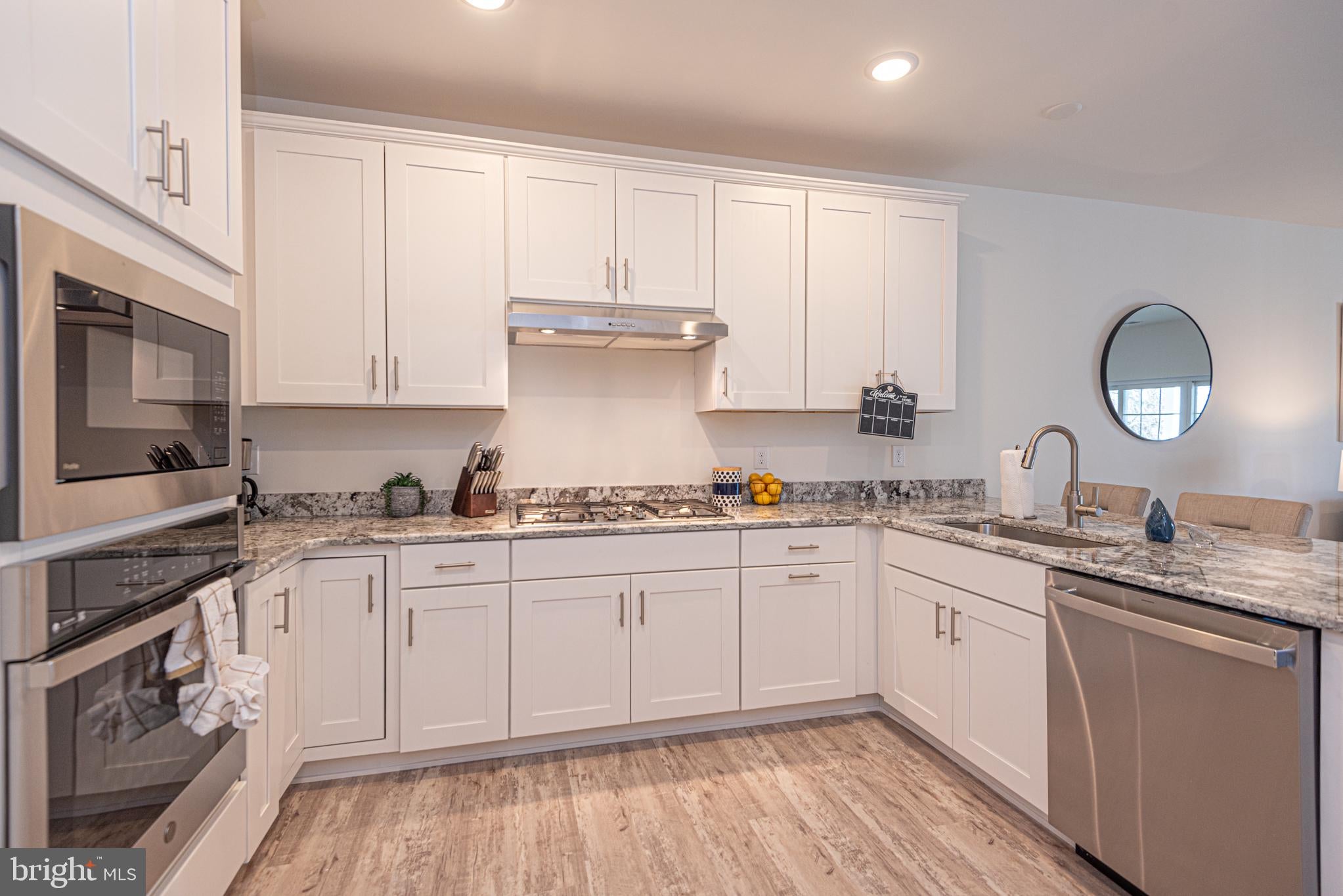 24597 MERLOT DRIVE 27-006