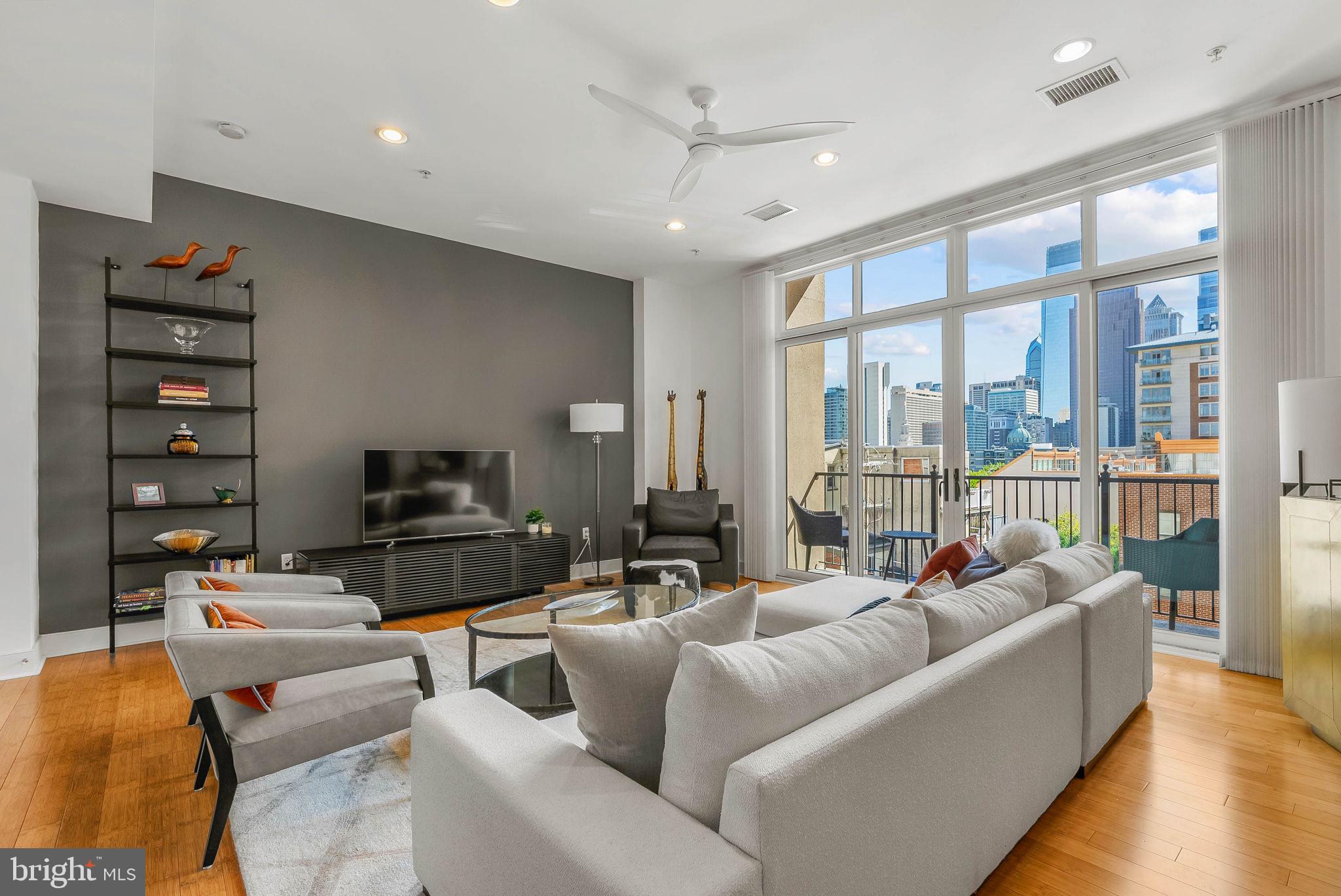 1904 SPRING GARDEN STREET 10