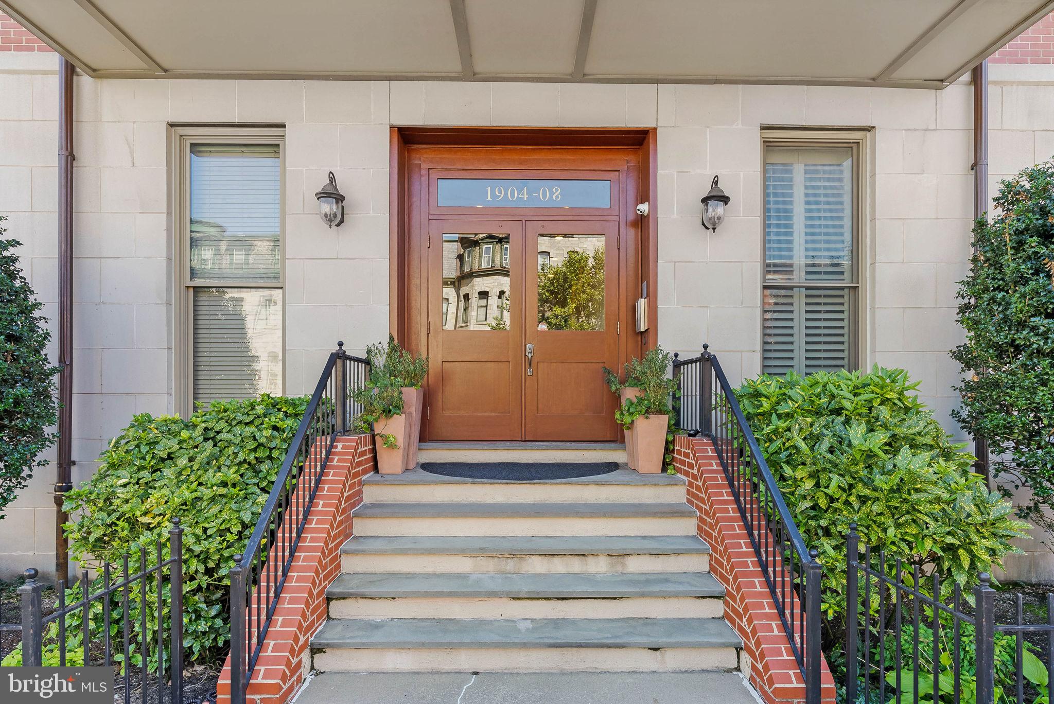 1904 SPRING GARDEN STREET 10