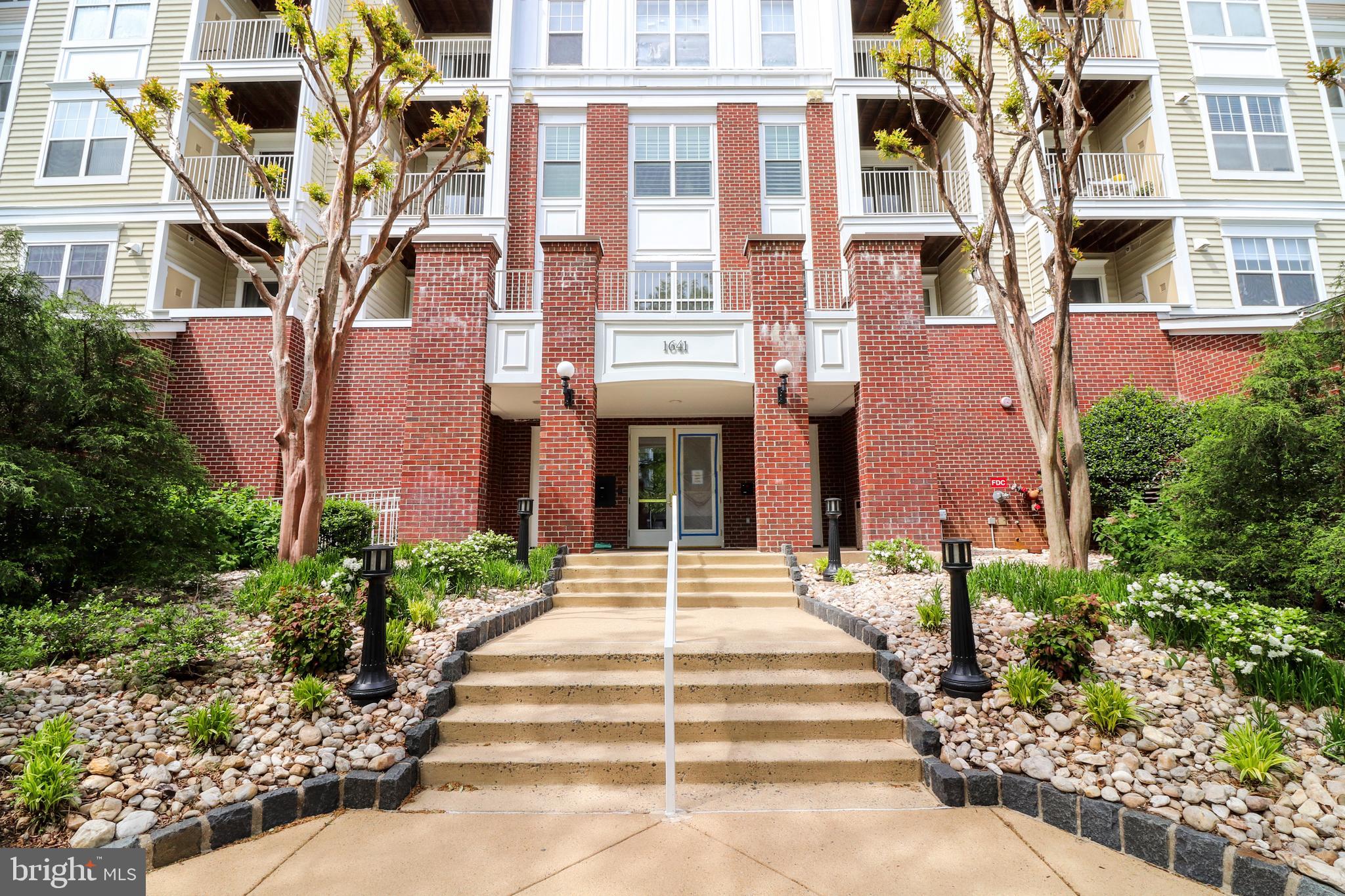 1641 INTERNATIONAL DRIVE 304