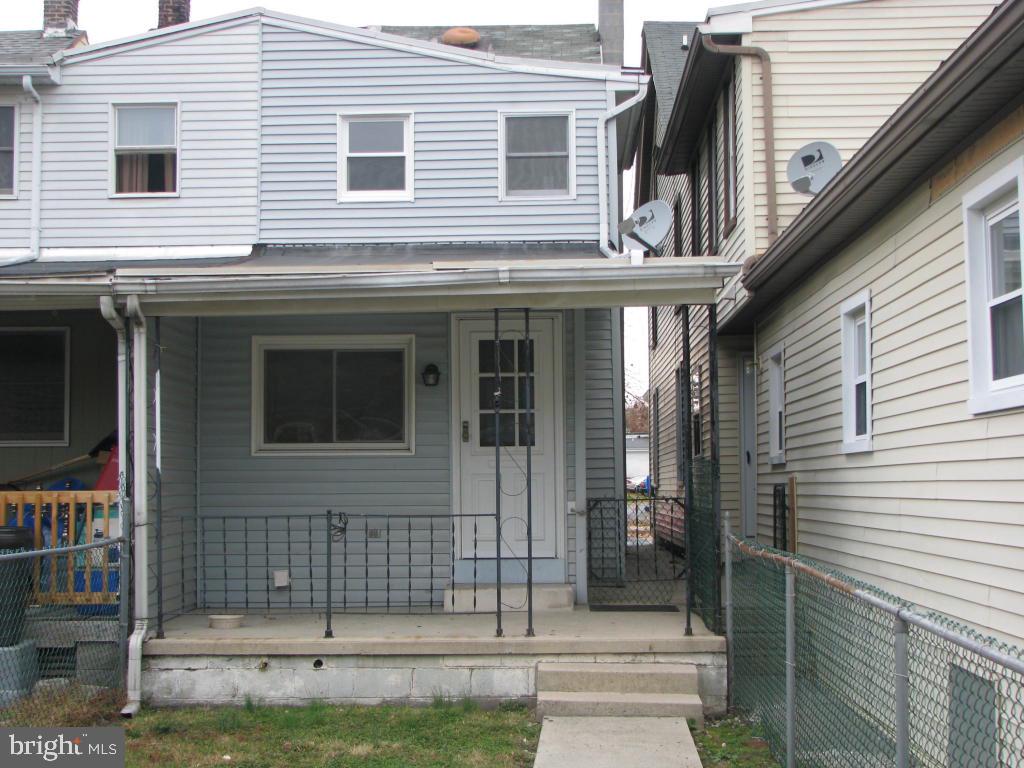 3RD AVE & E. WEIDMAN STS - Residential