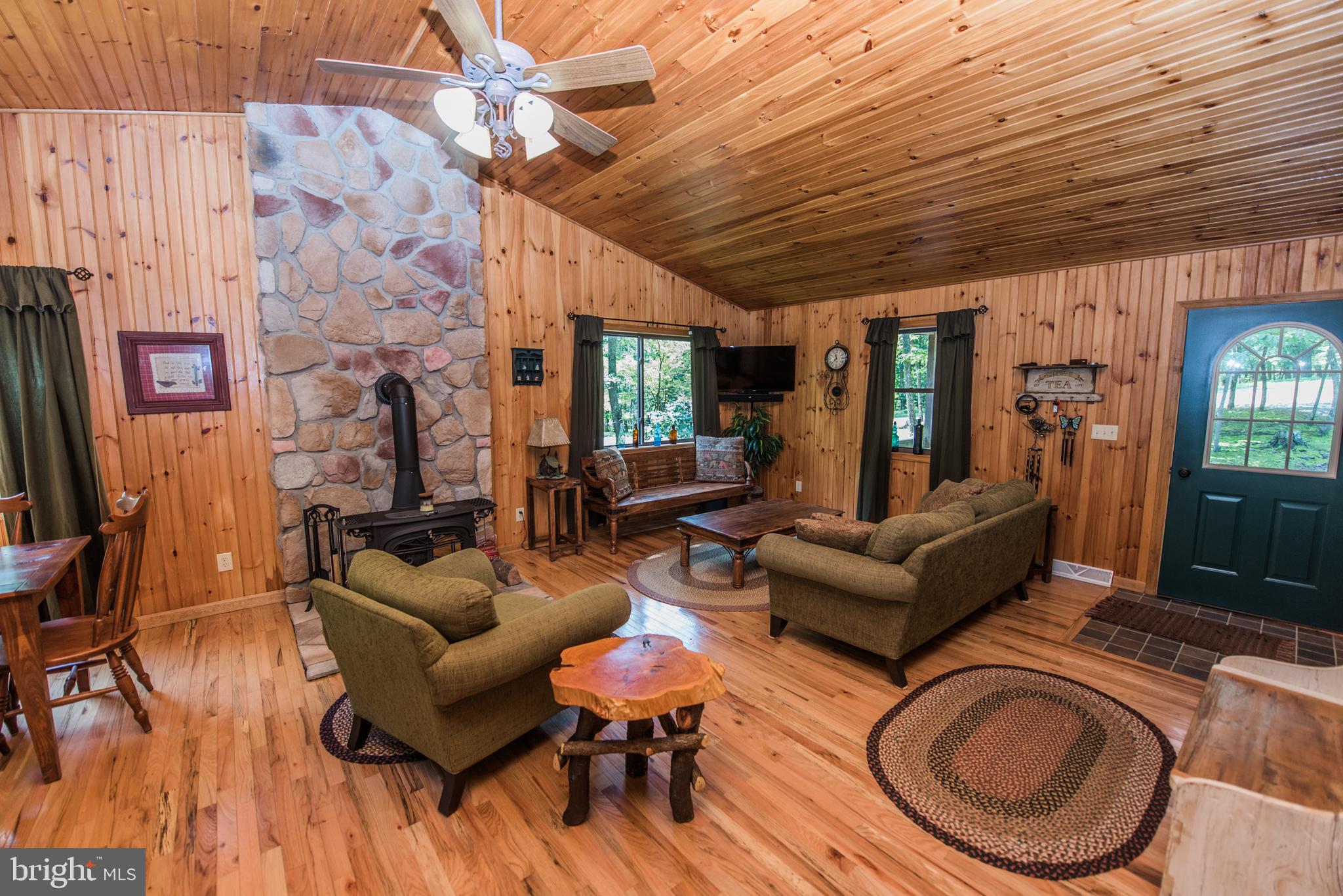 RIVER RIDGE - Residential