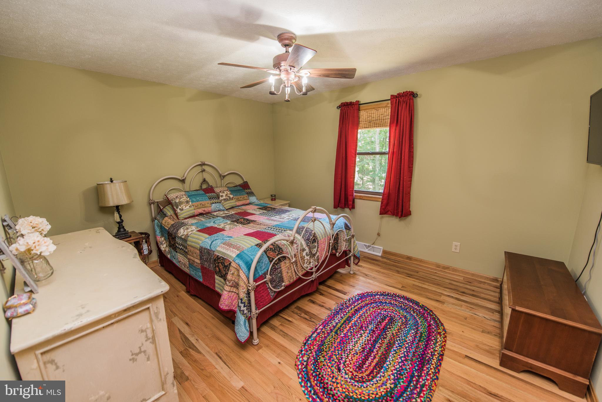 RIVER RIDGE - Residential