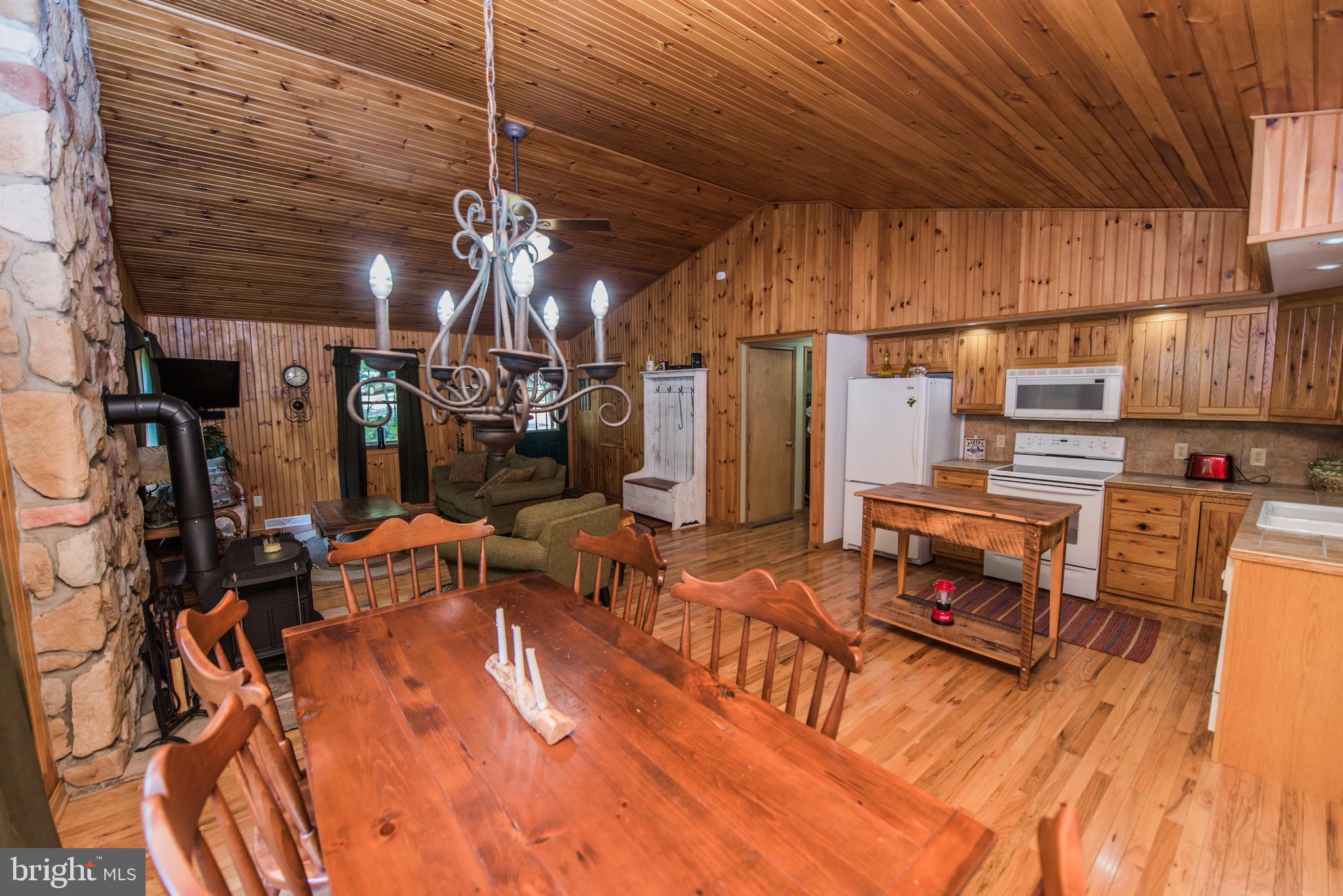 RIVER RIDGE - Residential