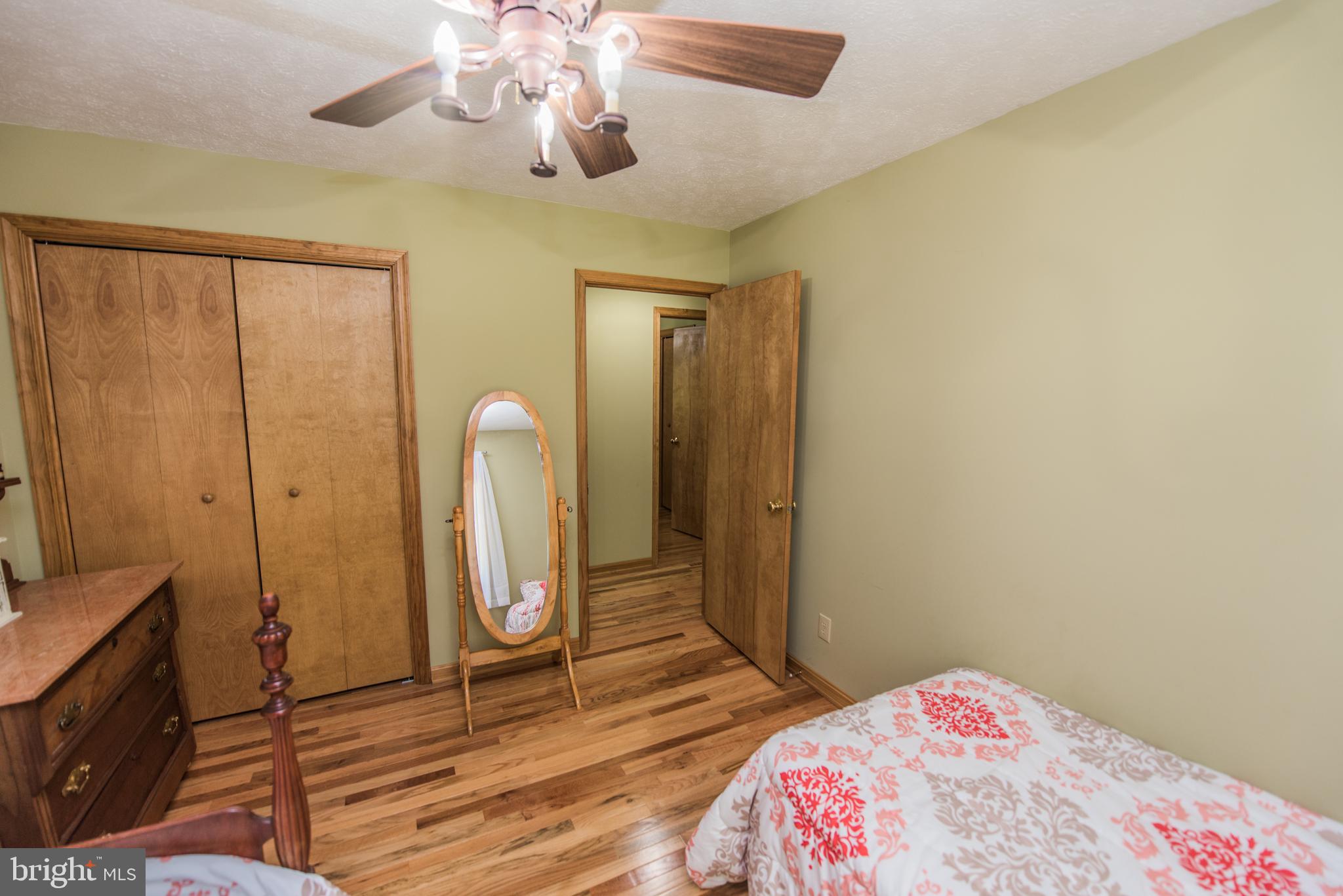 RIVER RIDGE - Residential