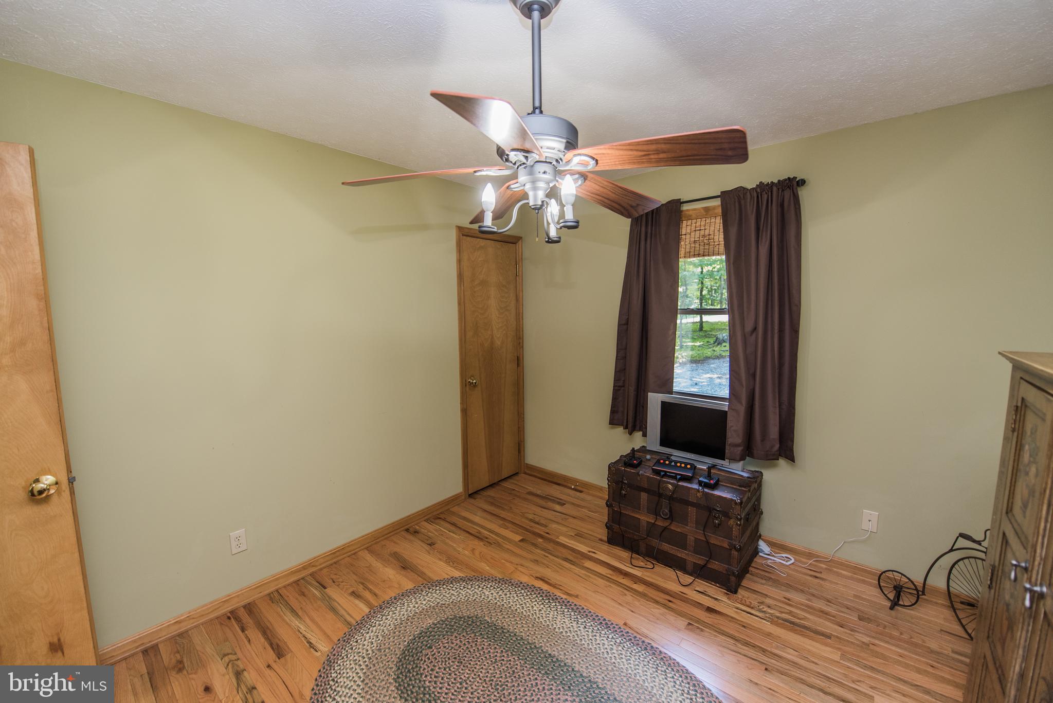 RIVER RIDGE - Residential