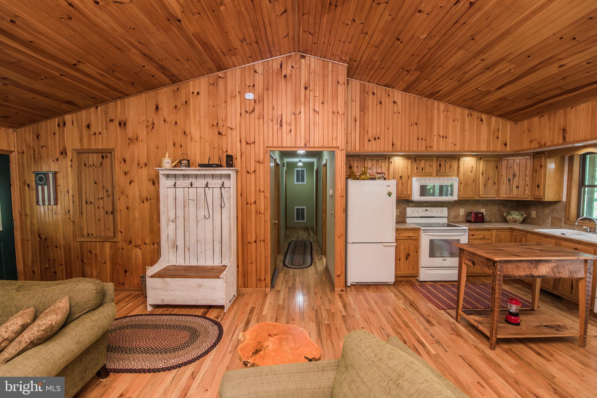 RIVER RIDGE - Residential