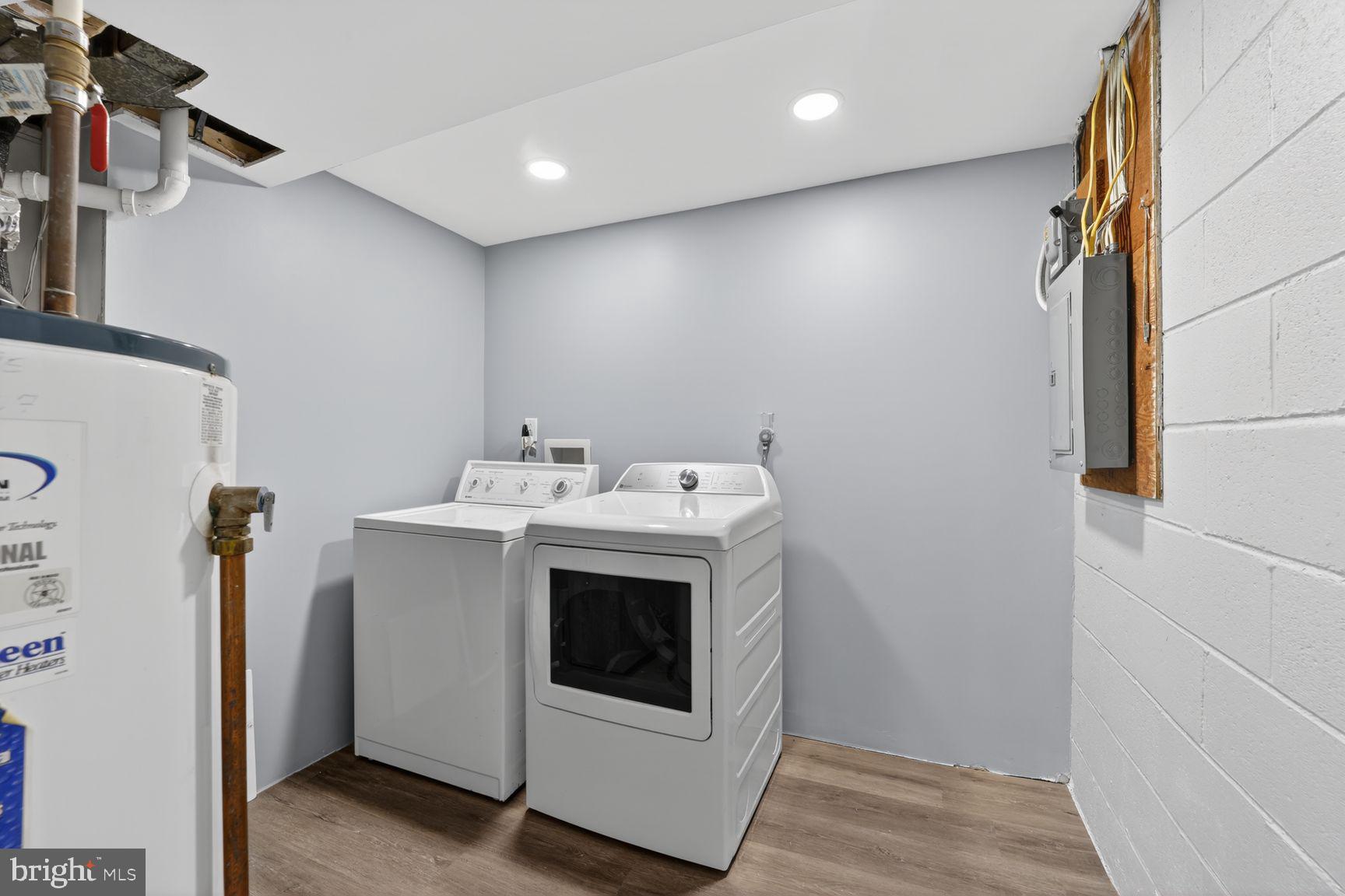 MARLBORO MEADOWS - Residential