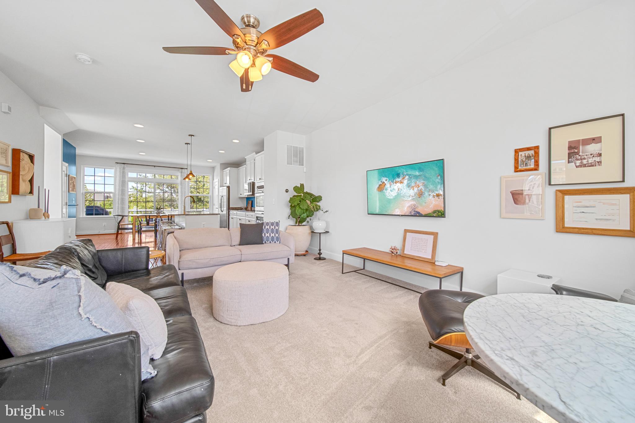 BRADLEY SQUARE - Residential