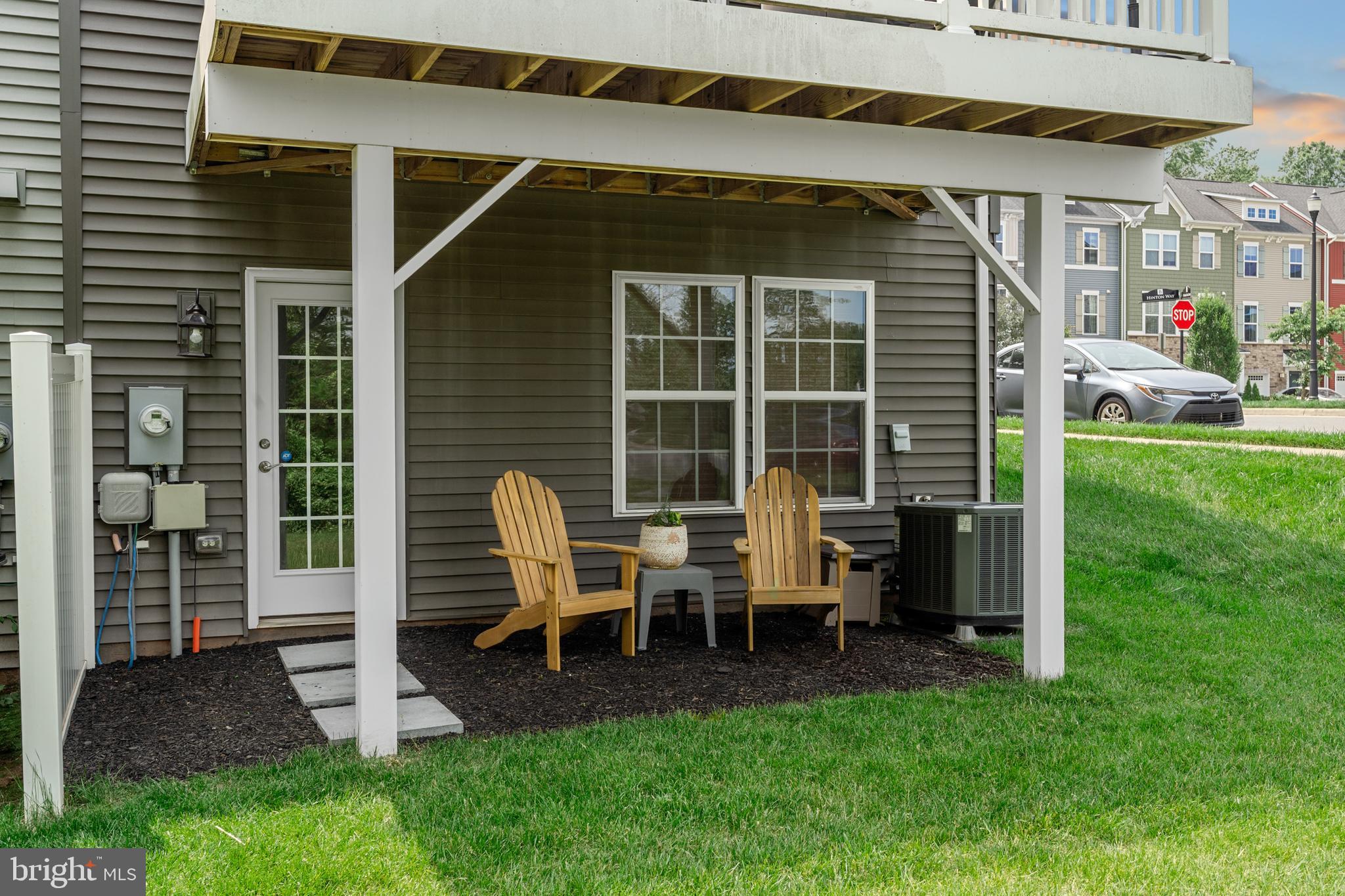 BRADLEY SQUARE - Residential