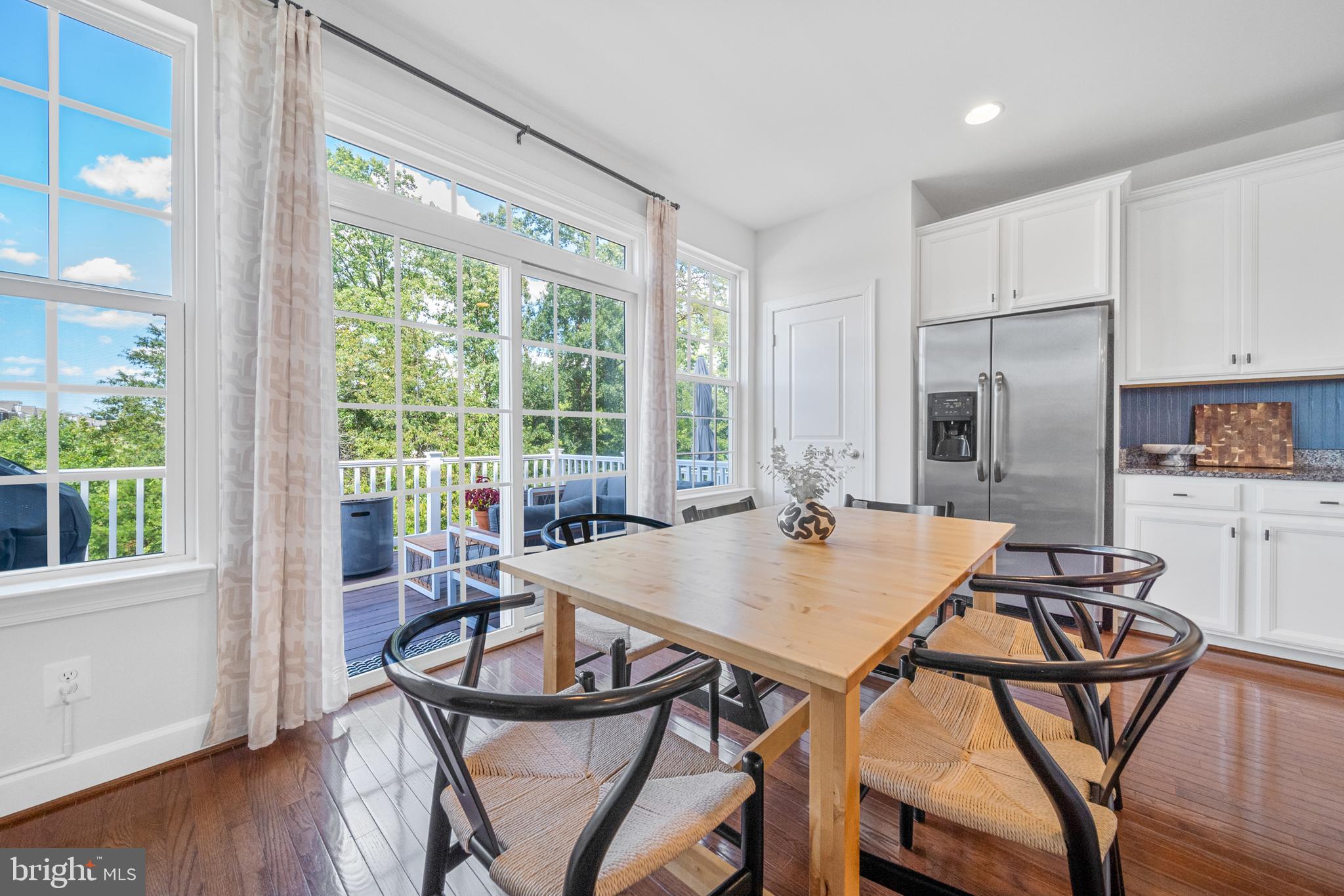 BRADLEY SQUARE - Residential