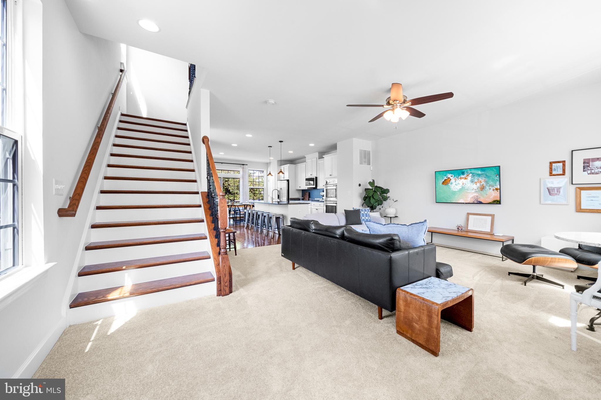 BRADLEY SQUARE - Residential