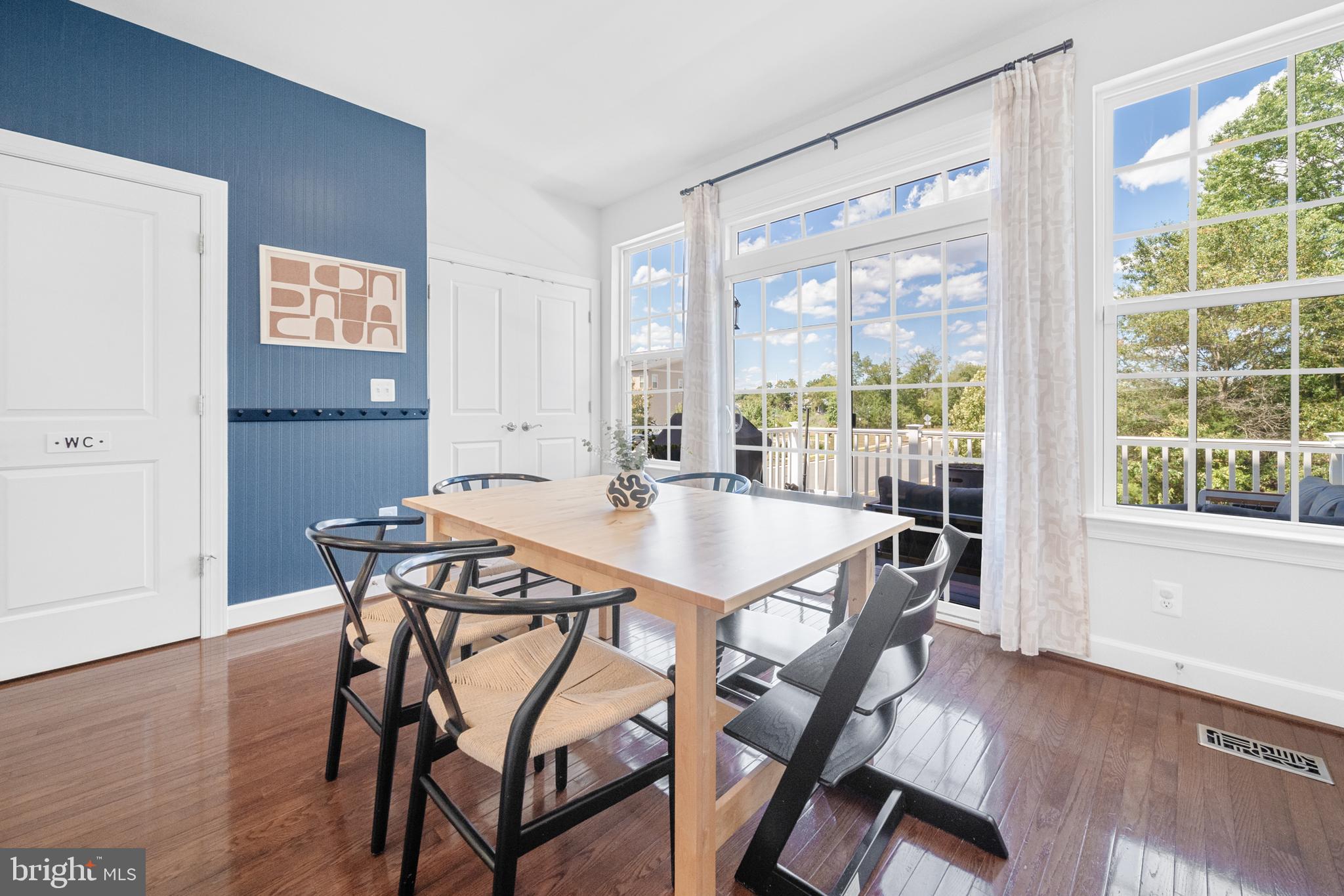 BRADLEY SQUARE - Residential