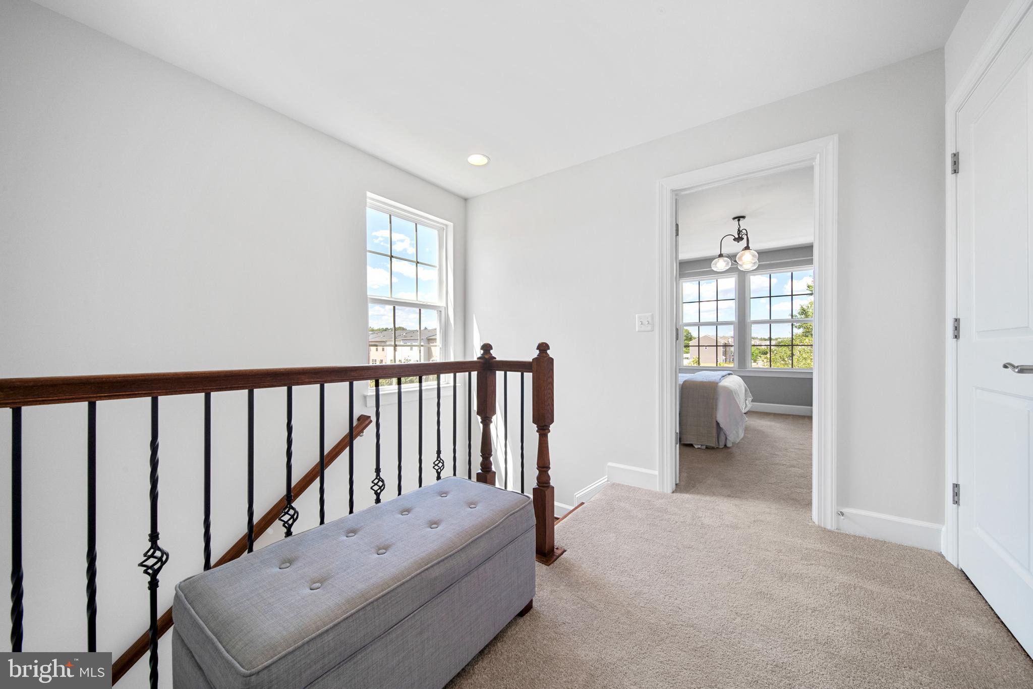 BRADLEY SQUARE - Residential