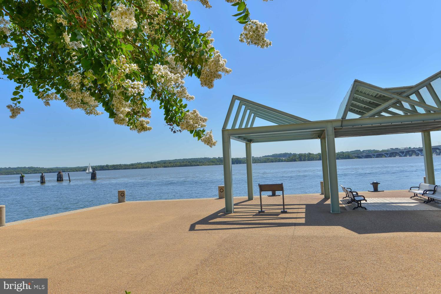 FORDS LANDING - Residential